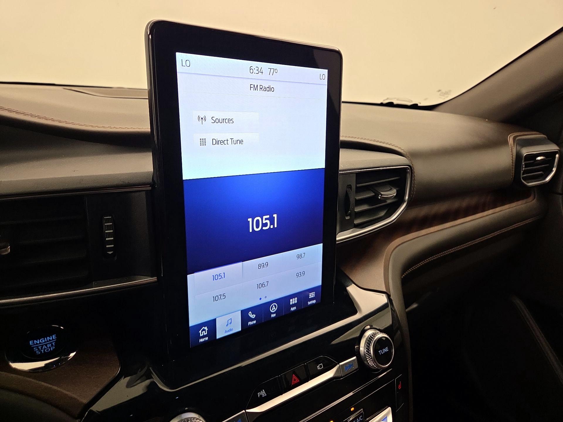 Thumbnail: 2022 Ford Explorer - 16