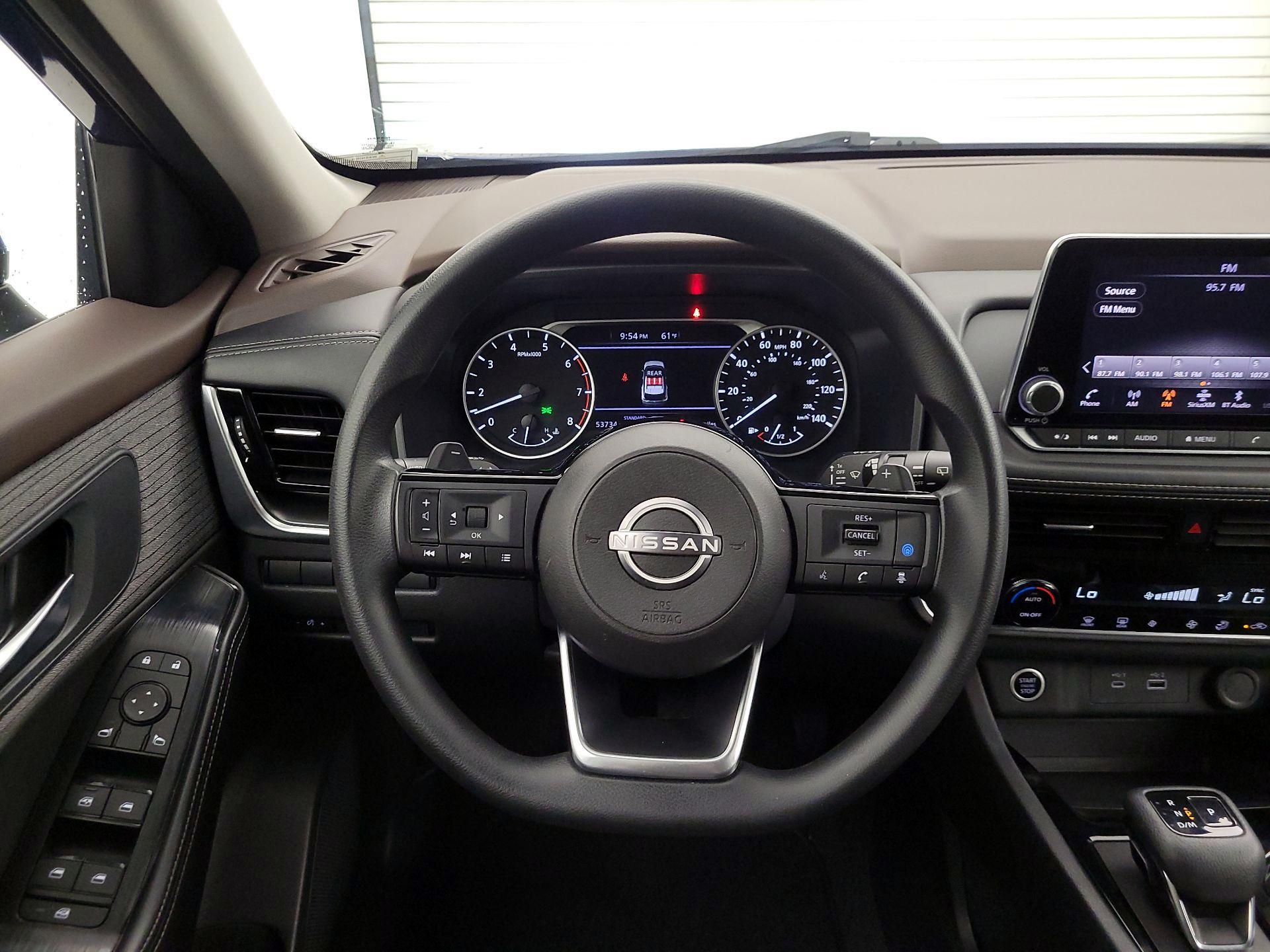 Thumbnail: 2023 Nissan Rogue - 10