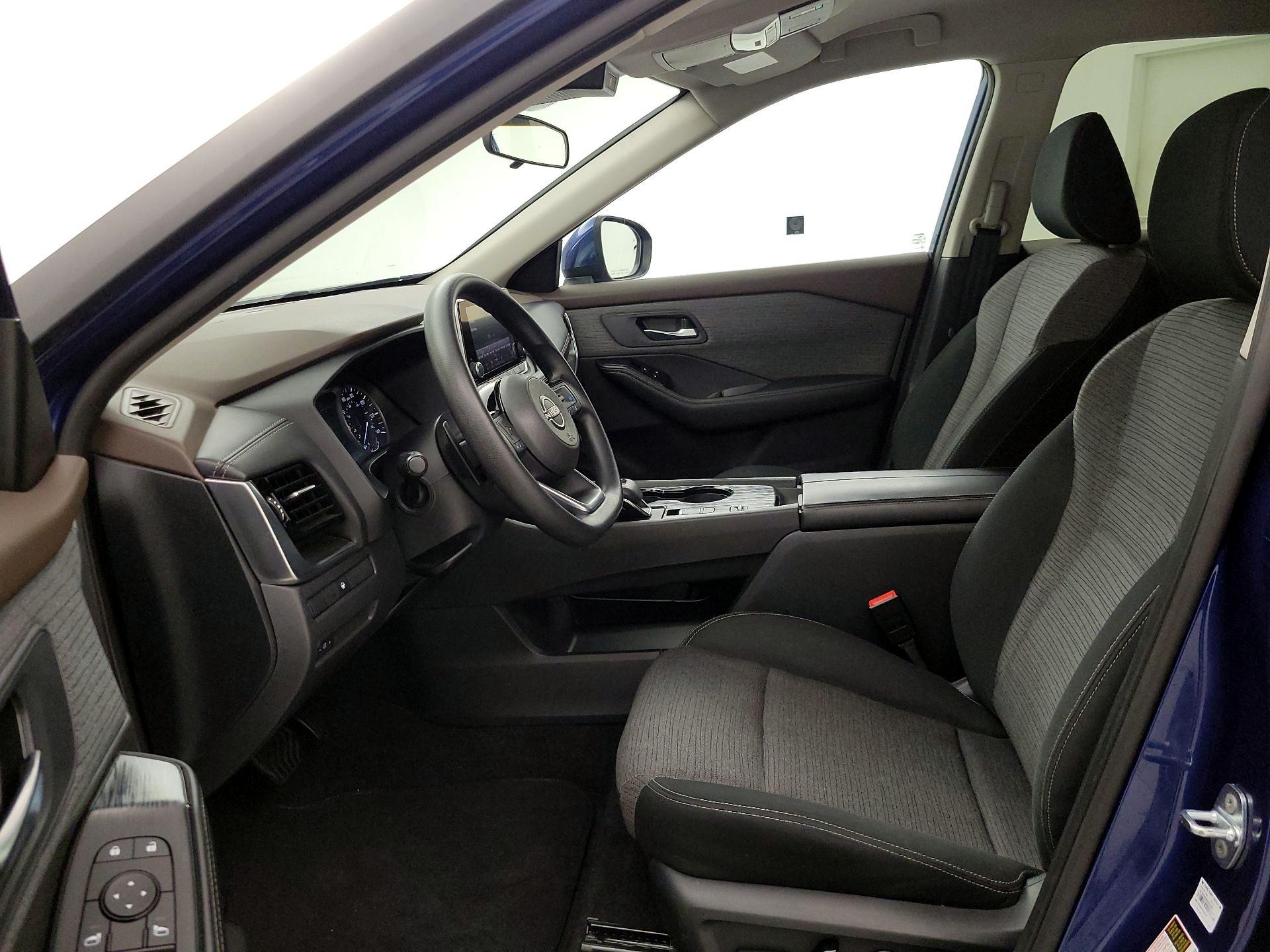 Thumbnail: 2023 Nissan Rogue - 11