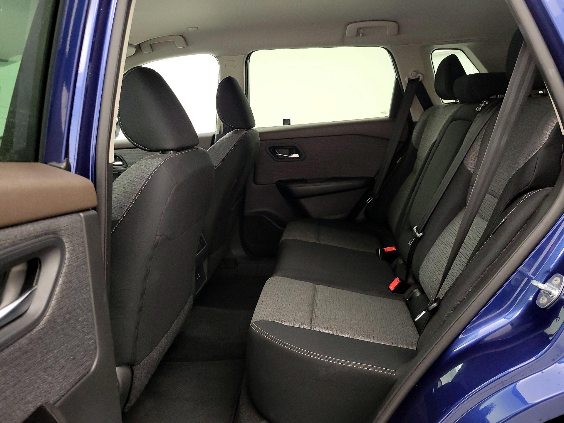 Thumbnail: 2023 Nissan Rogue - 19