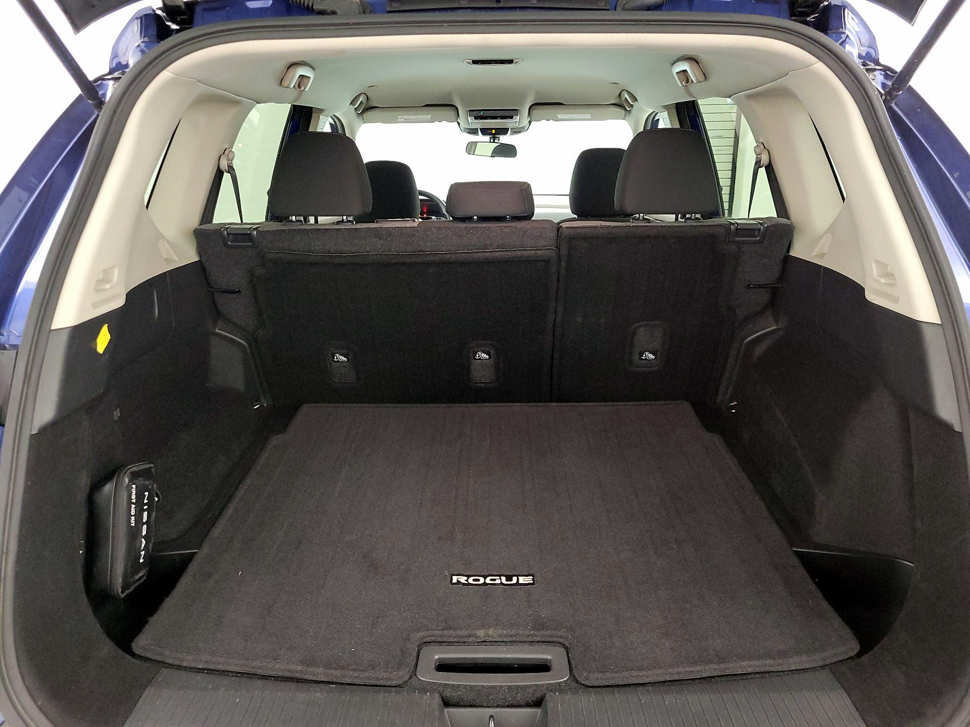 Thumbnail: 2023 Nissan Rogue - 20