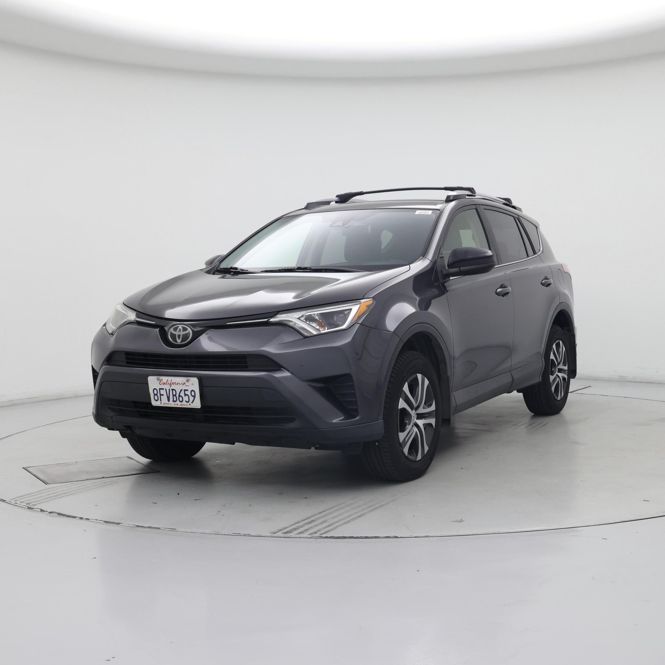 Thumbnail: 2018 Toyota RAV4 - 4