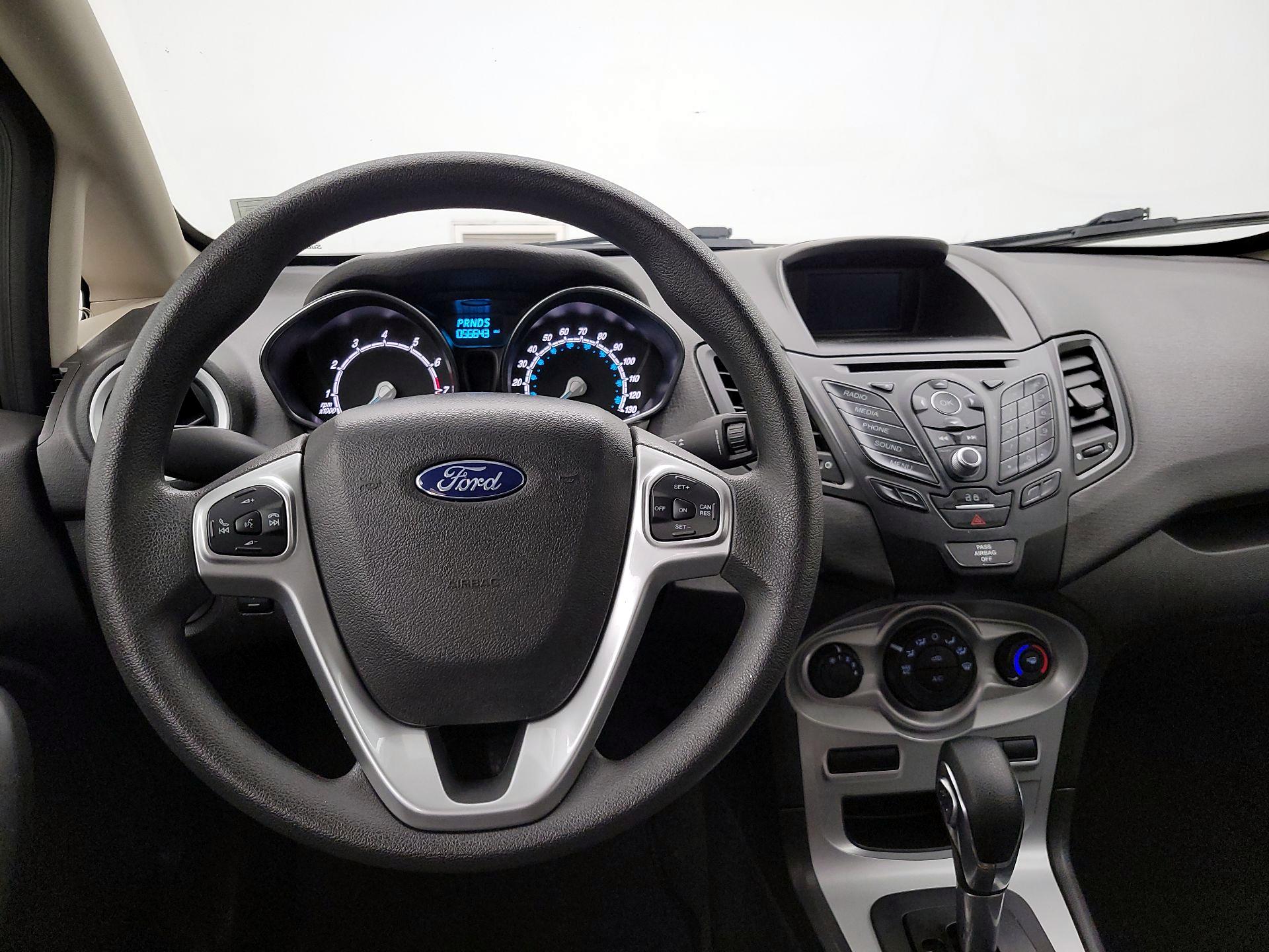 Thumbnail: 2018 Ford Fiesta - 10