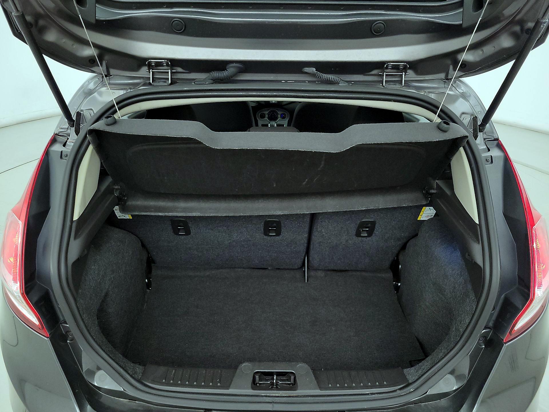 Thumbnail: 2018 Ford Fiesta - 20