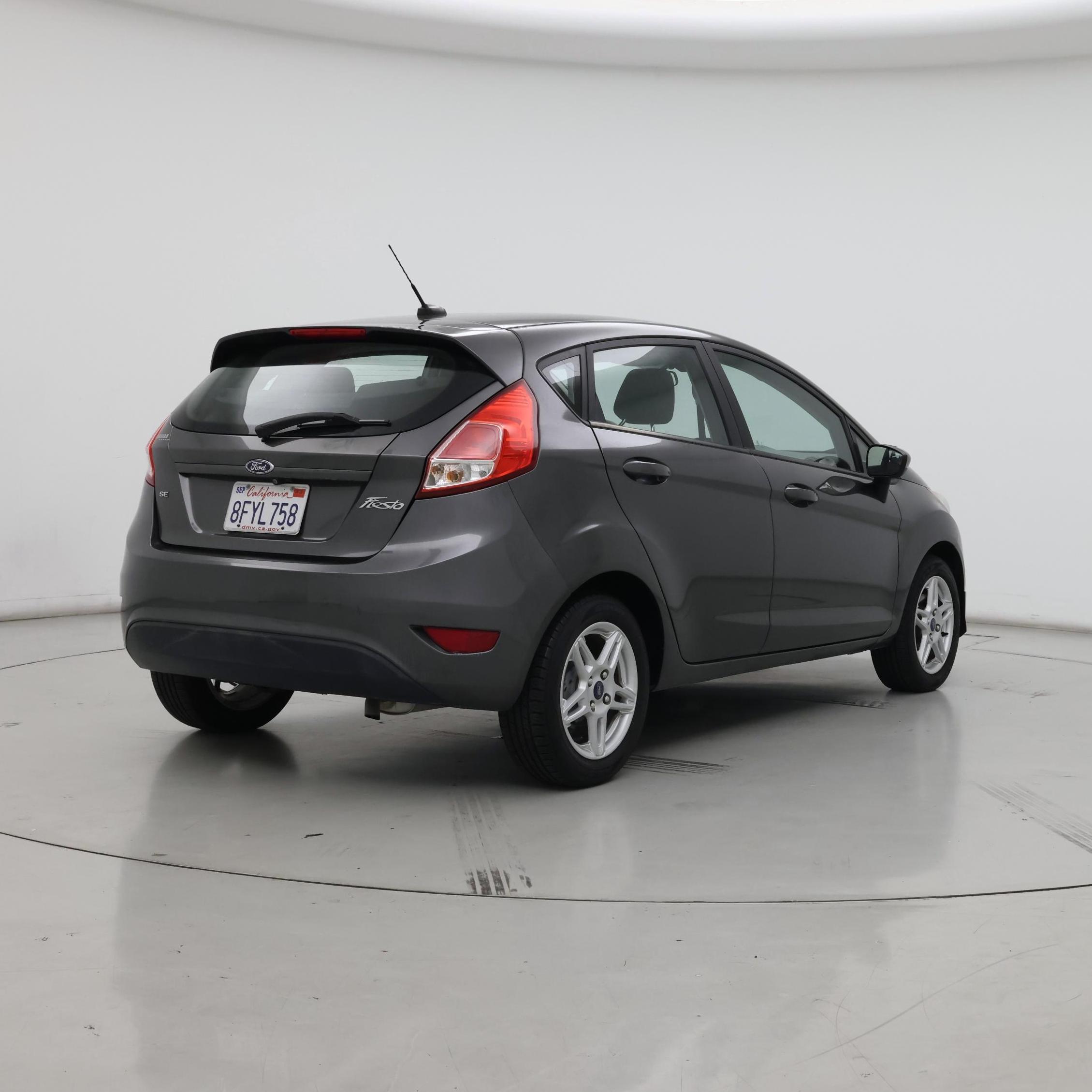 Thumbnail: 2018 Ford Fiesta - 8