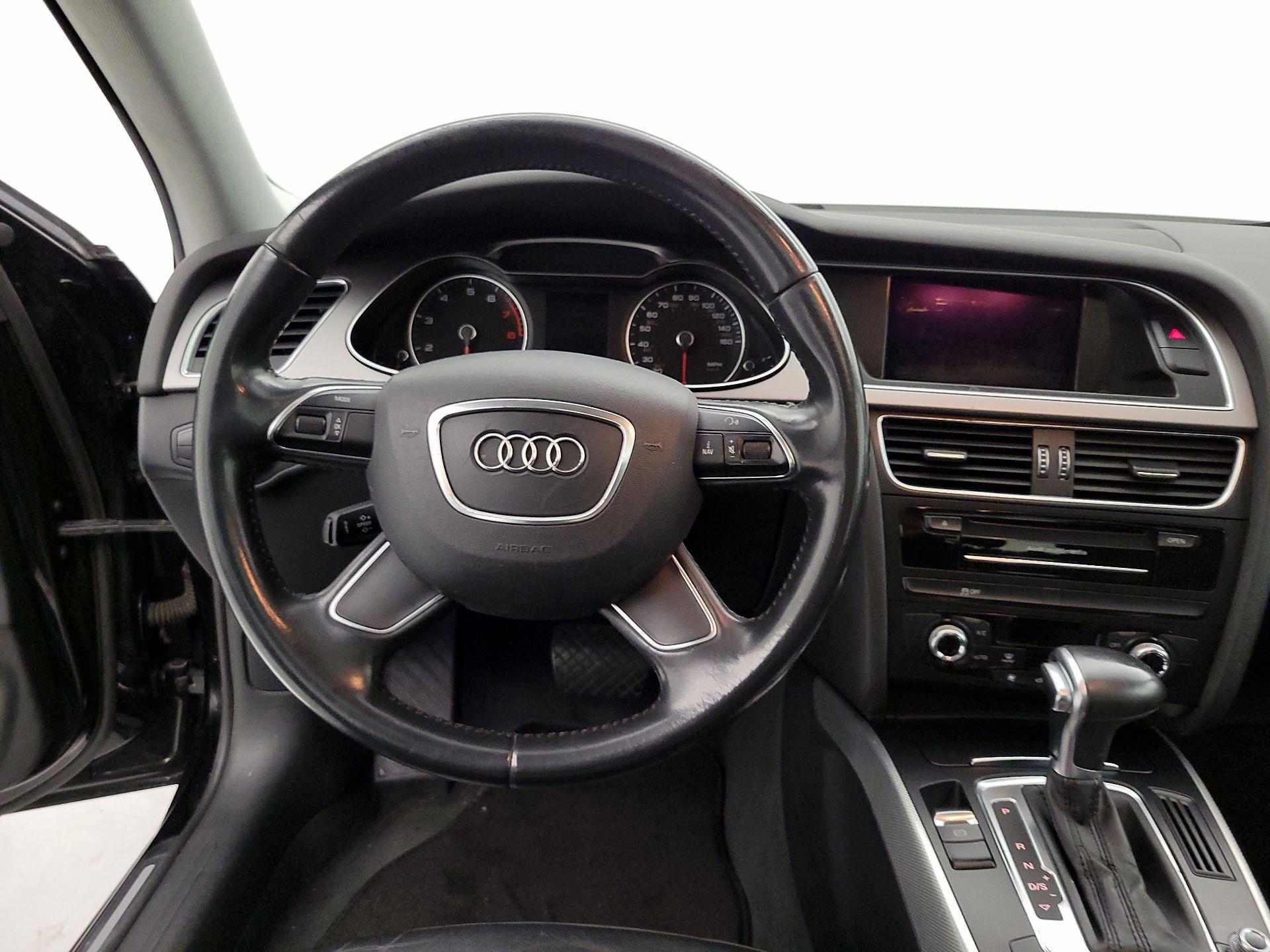 Thumbnail: 2015 Audi A4 - 10