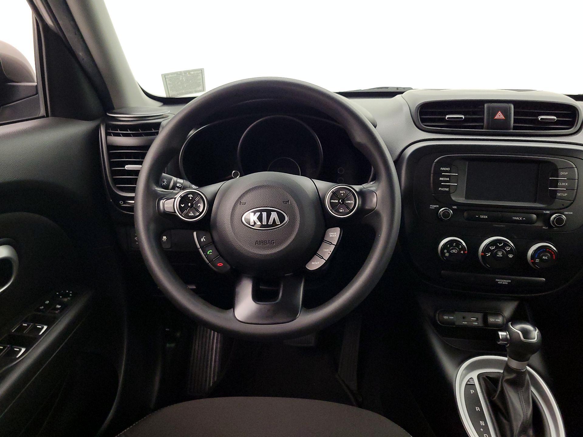 Thumbnail: 2019 Kia Soul - 10