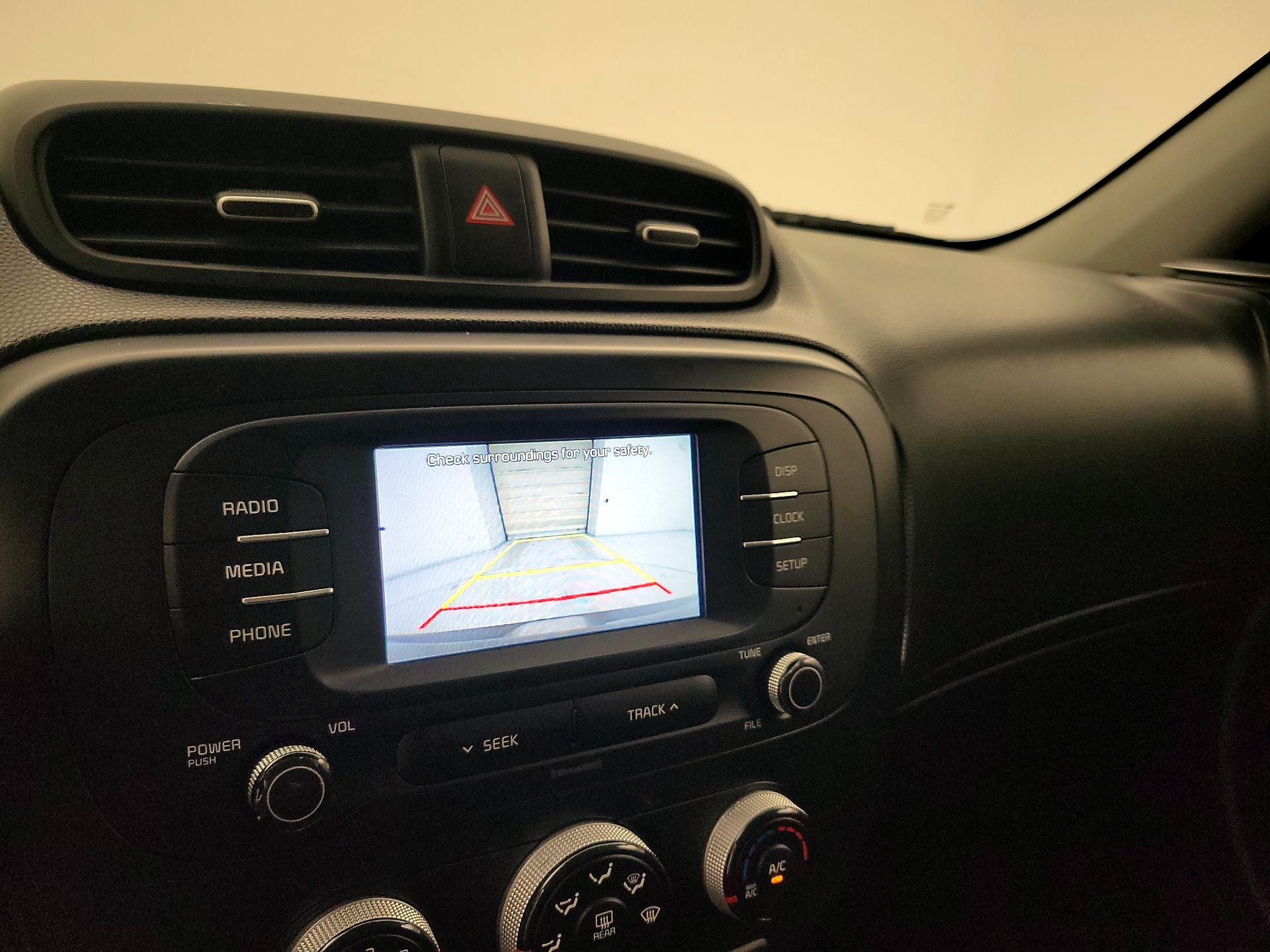 Thumbnail: 2019 Kia Soul - 14