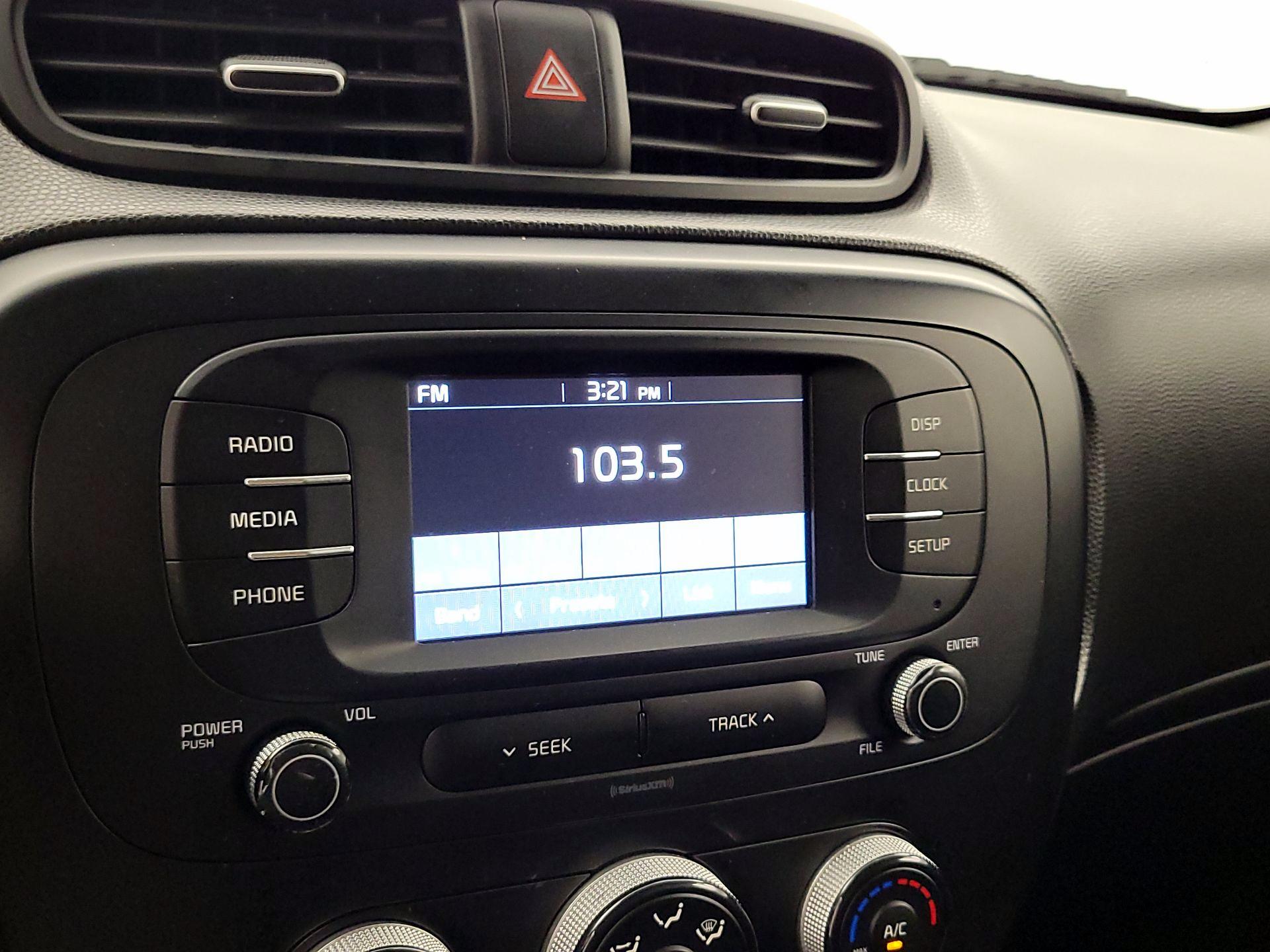 Thumbnail: 2019 Kia Soul - 15