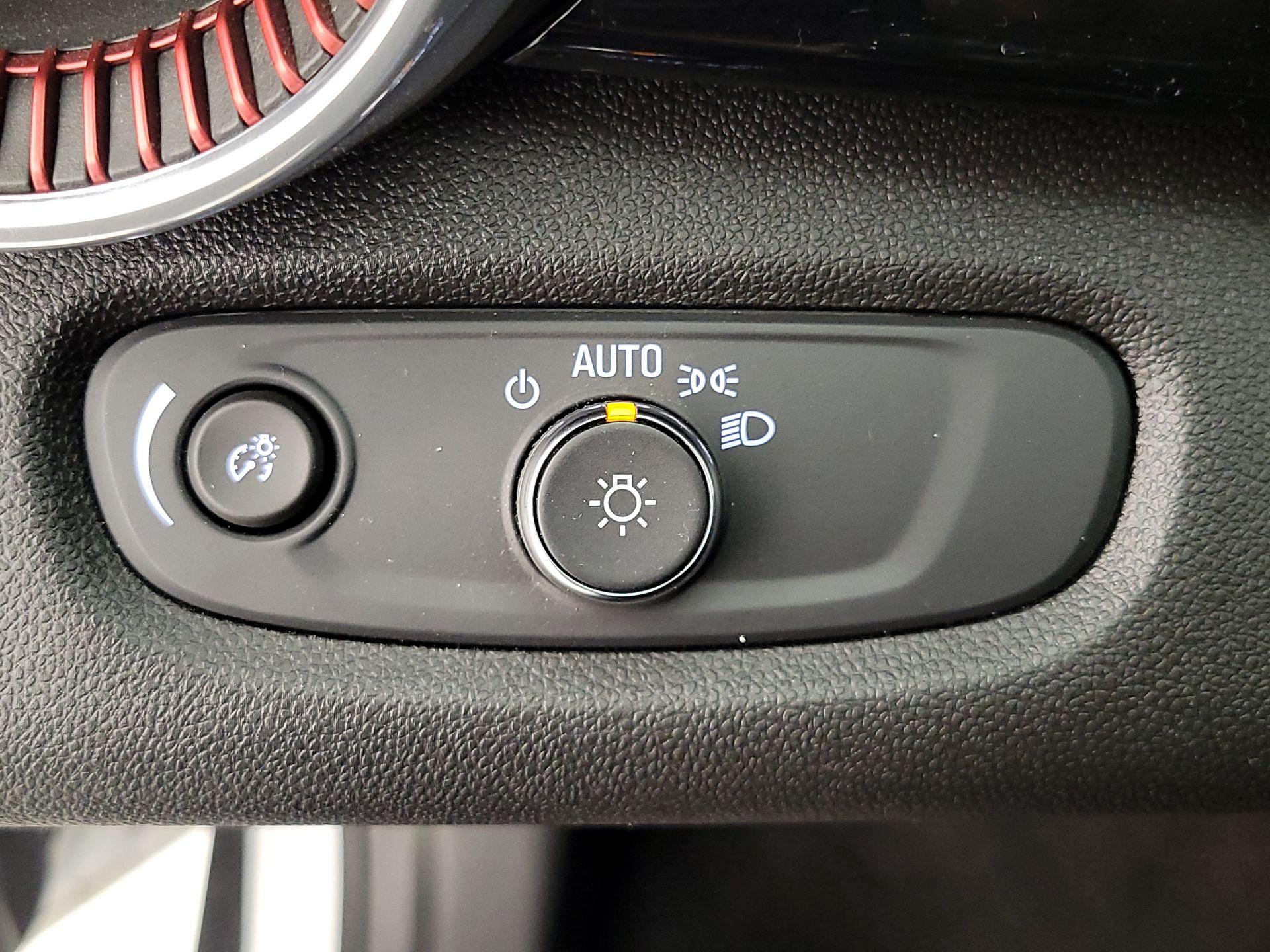 Thumbnail: 2025 Chevrolet Trax - 13