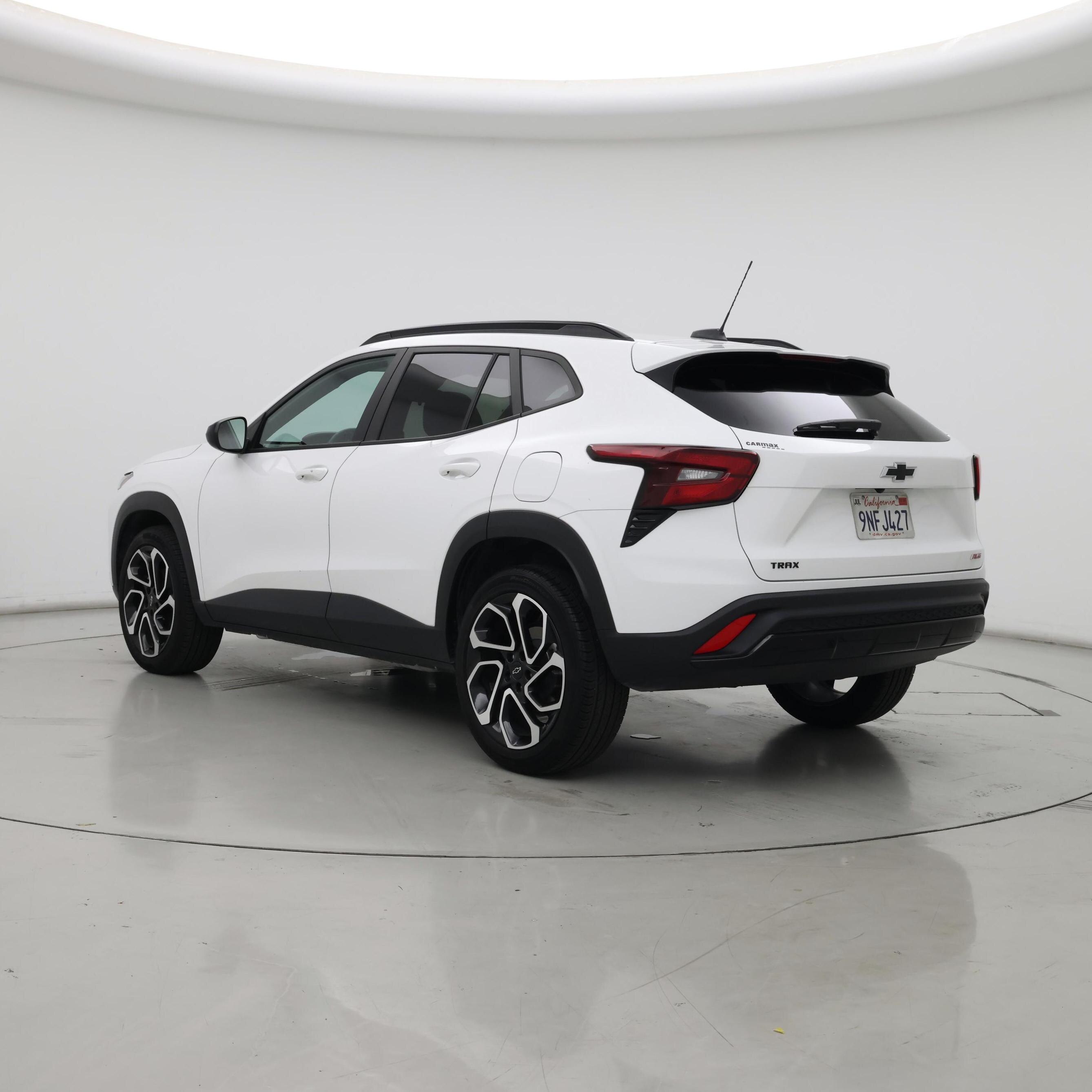 Thumbnail: 2025 Chevrolet Trax - 2