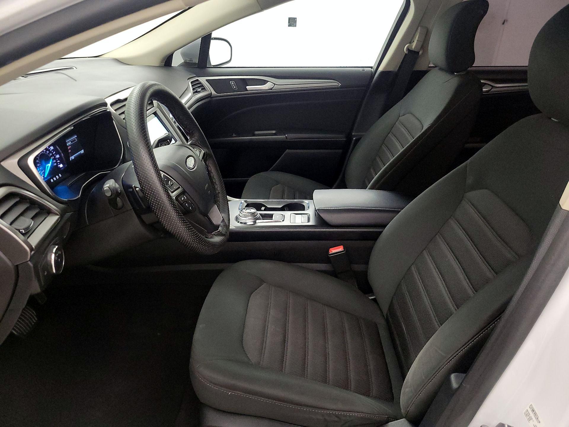 Thumbnail: 2019 Ford Fusion - 11