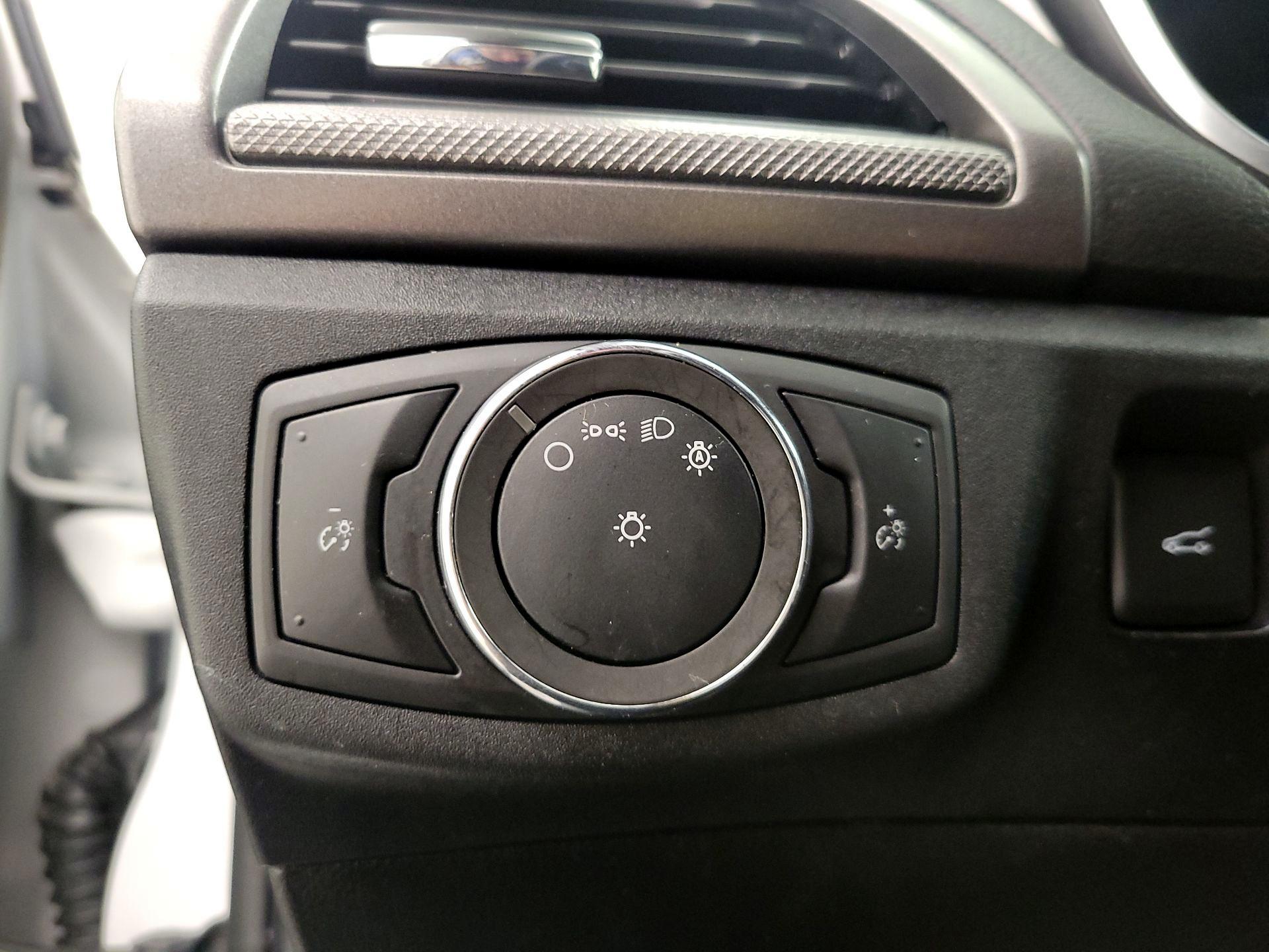 Thumbnail: 2019 Ford Fusion - 13