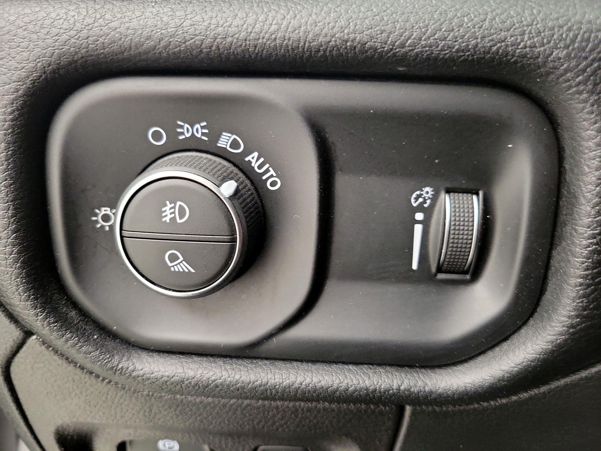 Thumbnail: 2022 RAM 1500 - 13