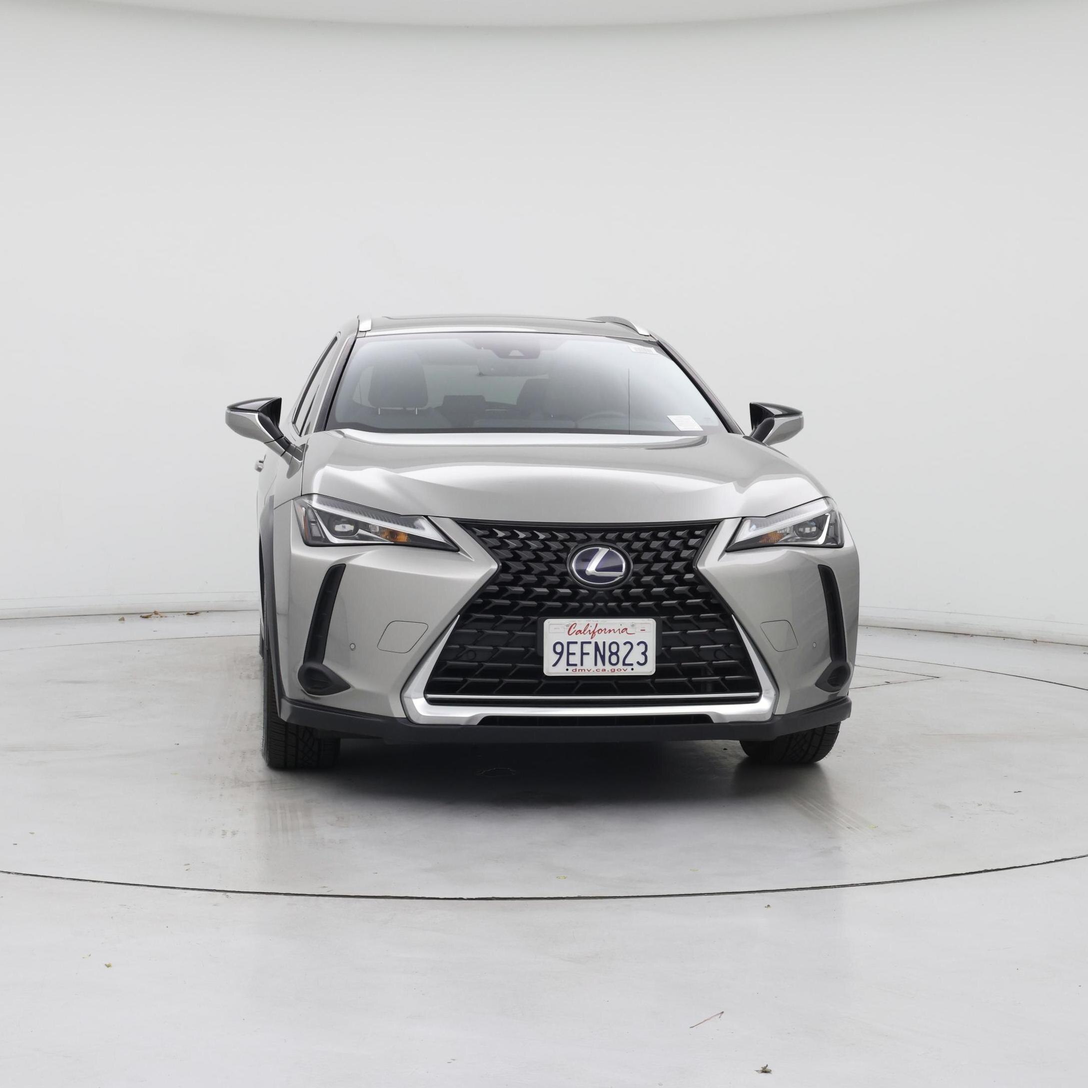 Thumbnail: 2020 Lexus UX - 5