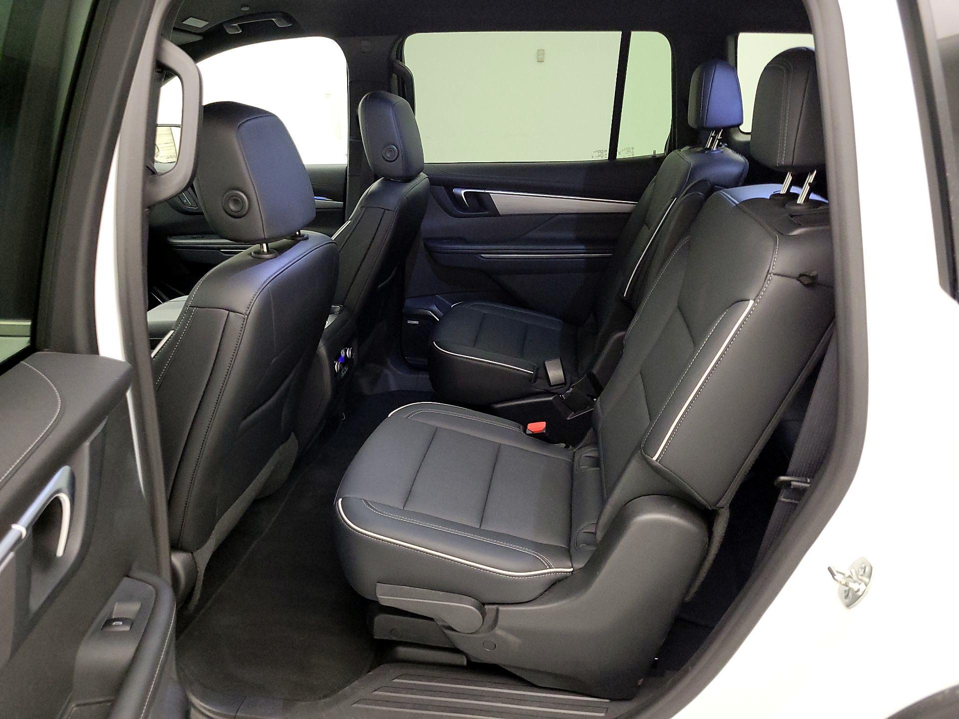 Thumbnail: 2025 Buick Enclave - 18