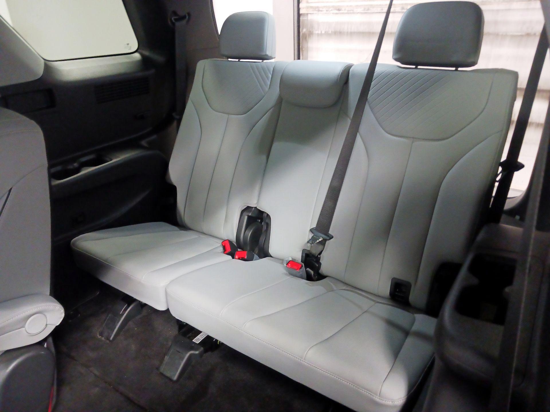 Thumbnail: 2025 Hyundai Palisade - 19