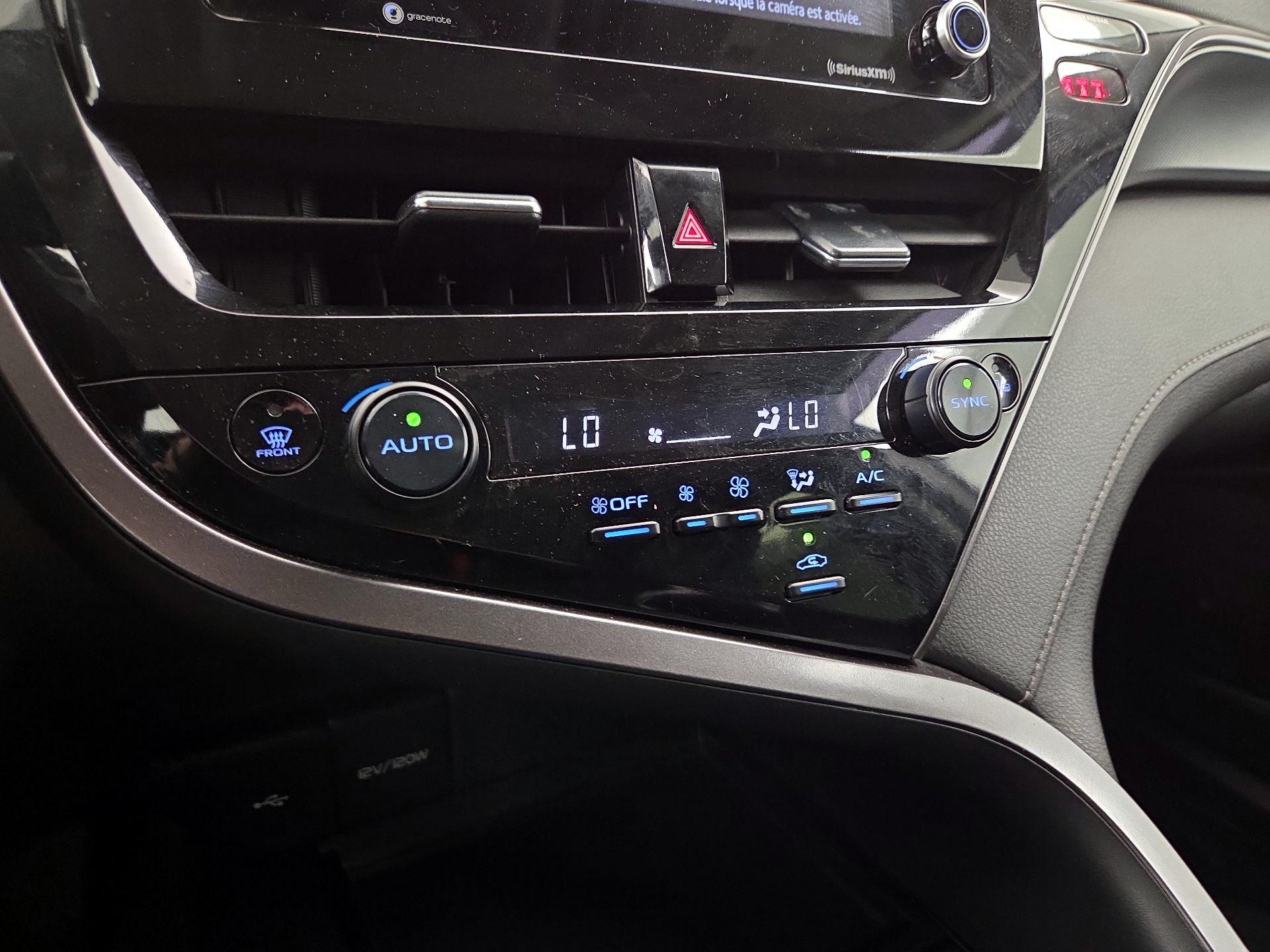 Thumbnail: 2024 Toyota Camry - 16