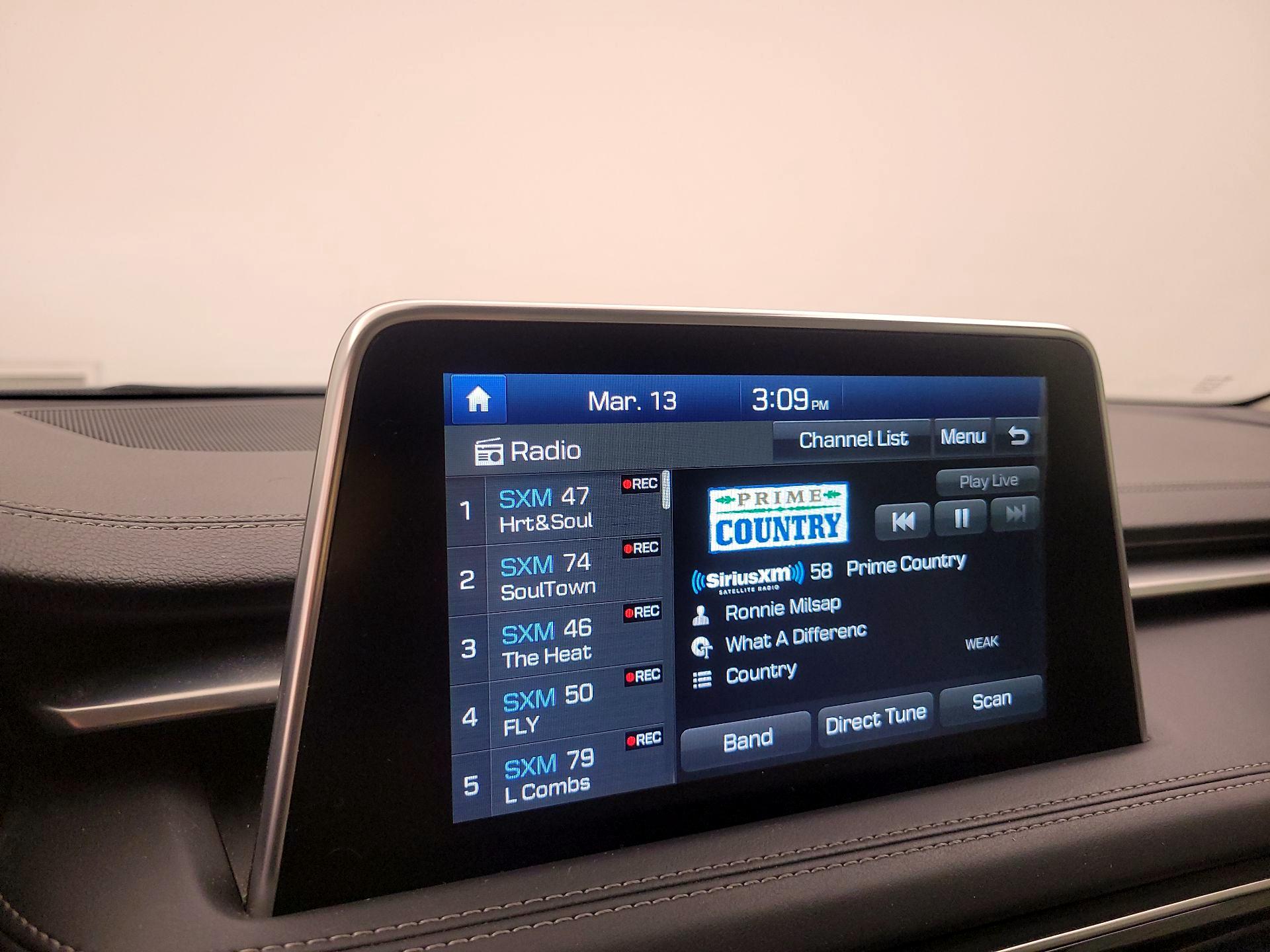 Thumbnail: 2019 Genesis G70 - 15