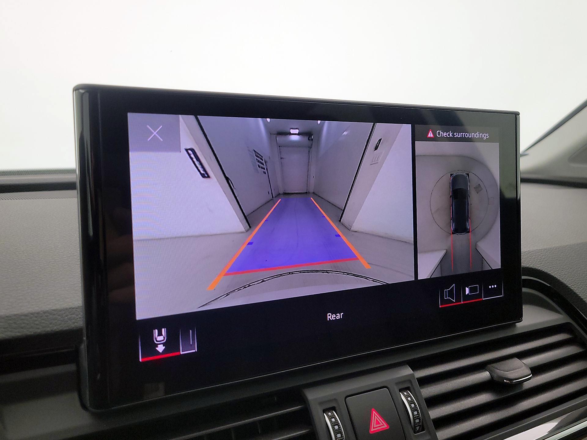 Thumbnail: 2023 Audi Q5 - 14