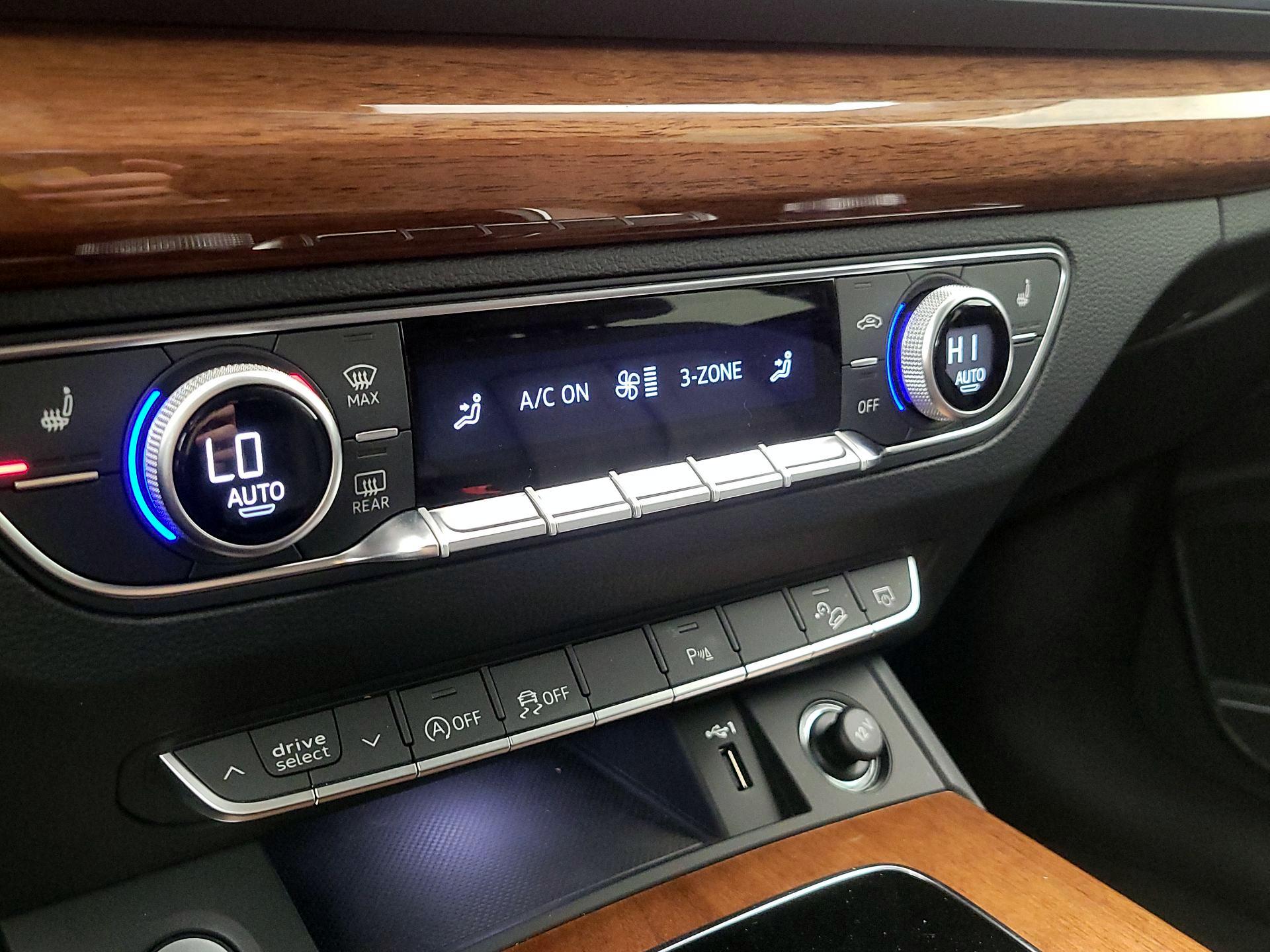 Thumbnail: 2023 Audi Q5 - 16