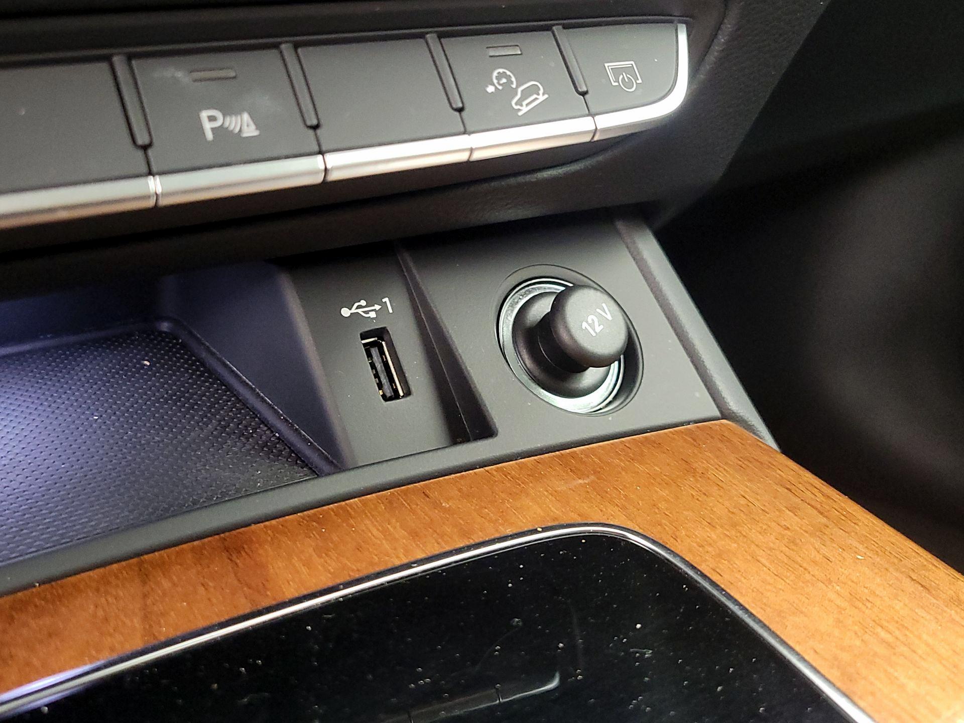 Thumbnail: 2023 Audi Q5 - 18