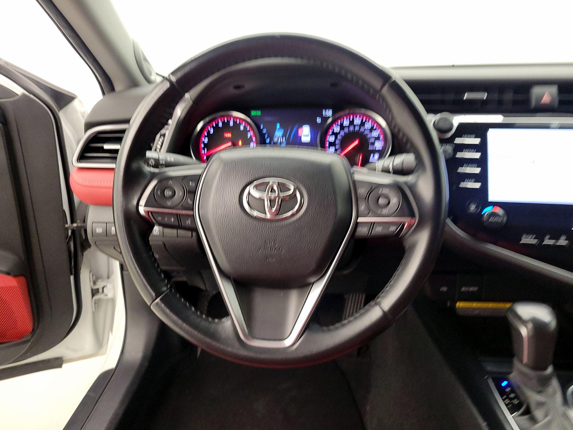 Thumbnail: 2020 Toyota Camry - 10