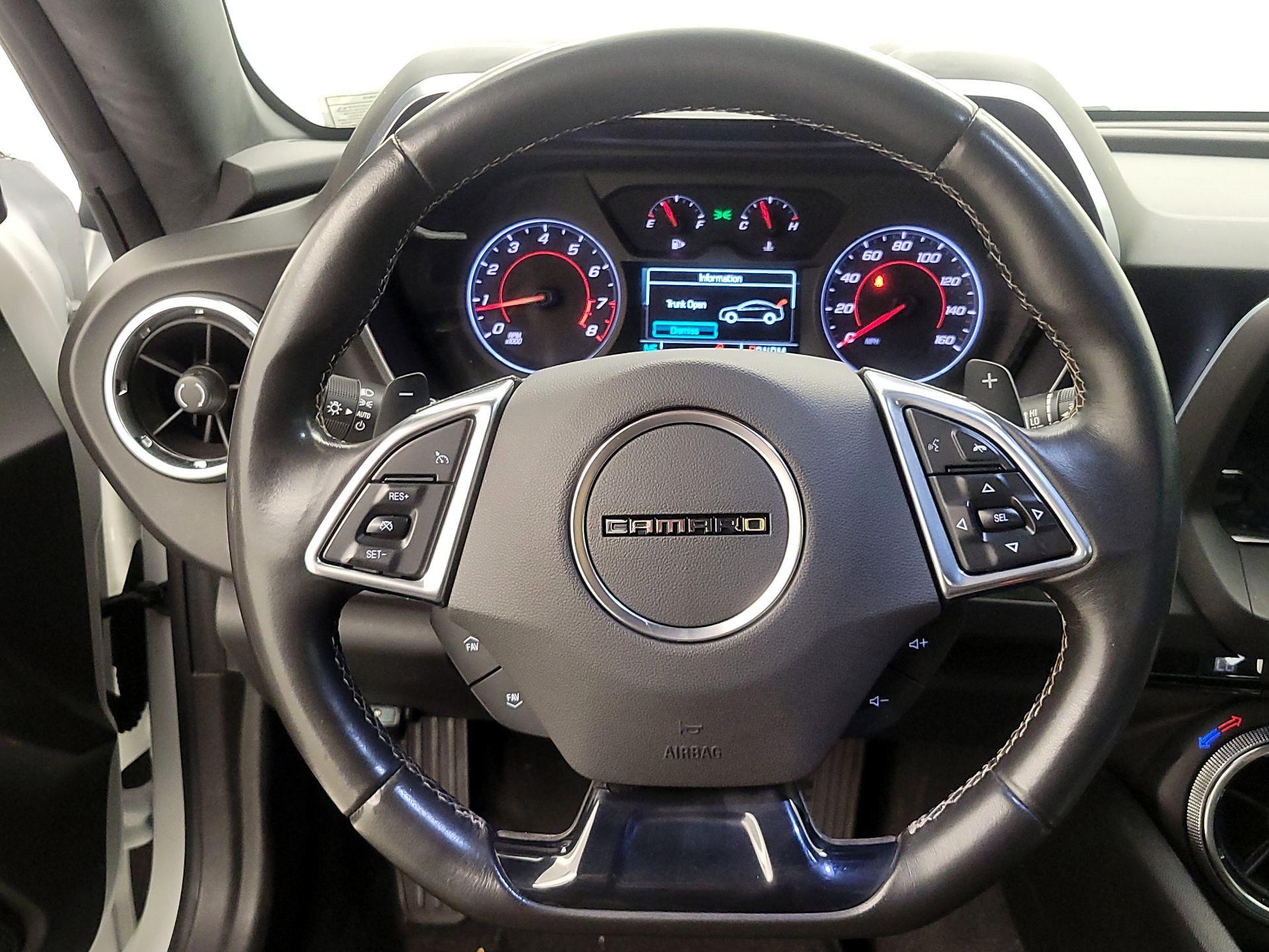 Thumbnail: 2016 Chevrolet Camaro - 10