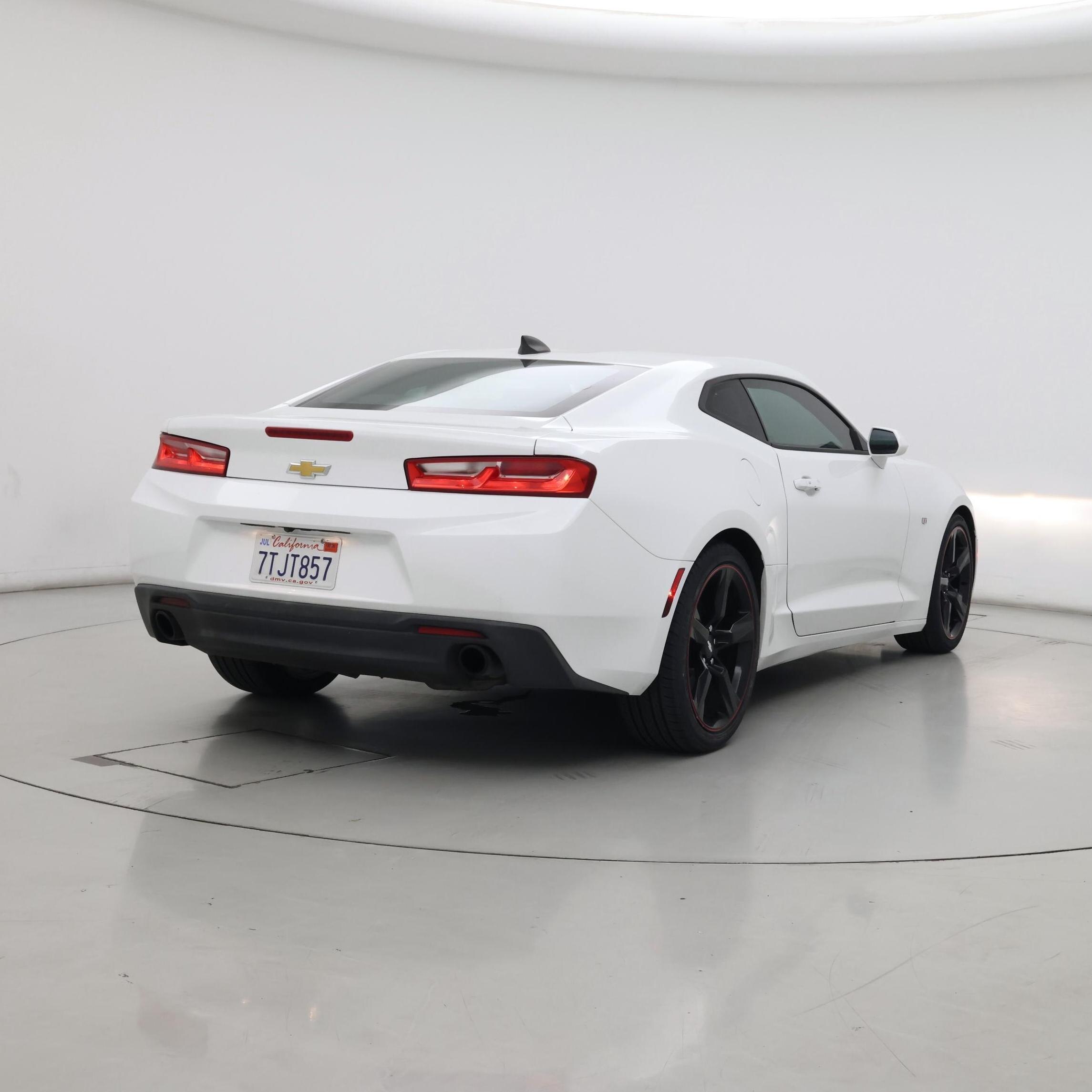 Thumbnail: 2016 Chevrolet Camaro - 8