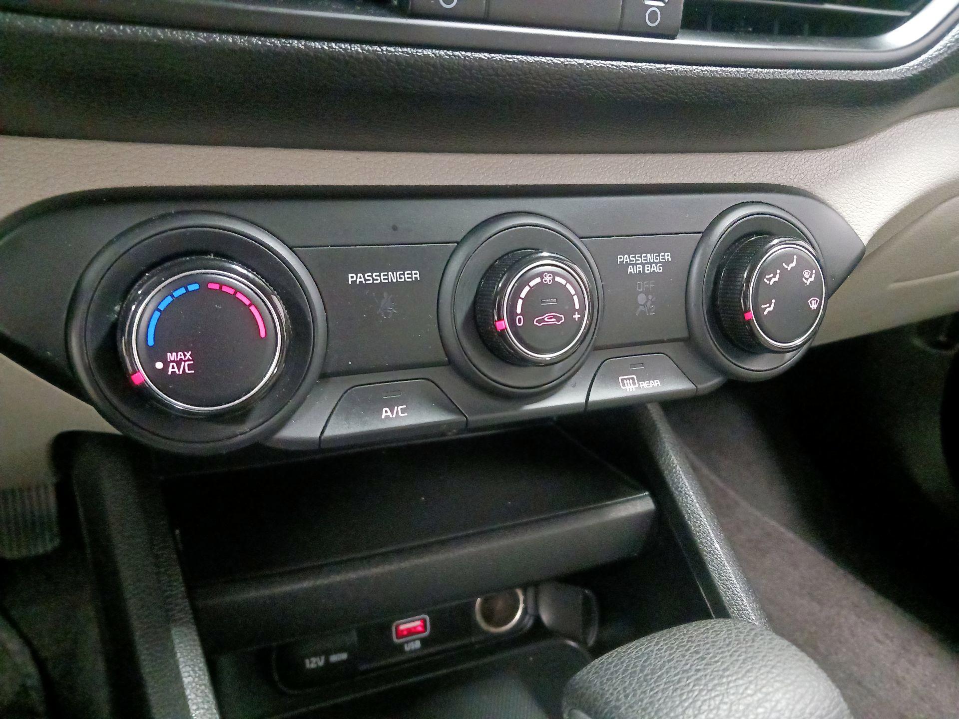 Thumbnail: 2023 Kia Forte - 16