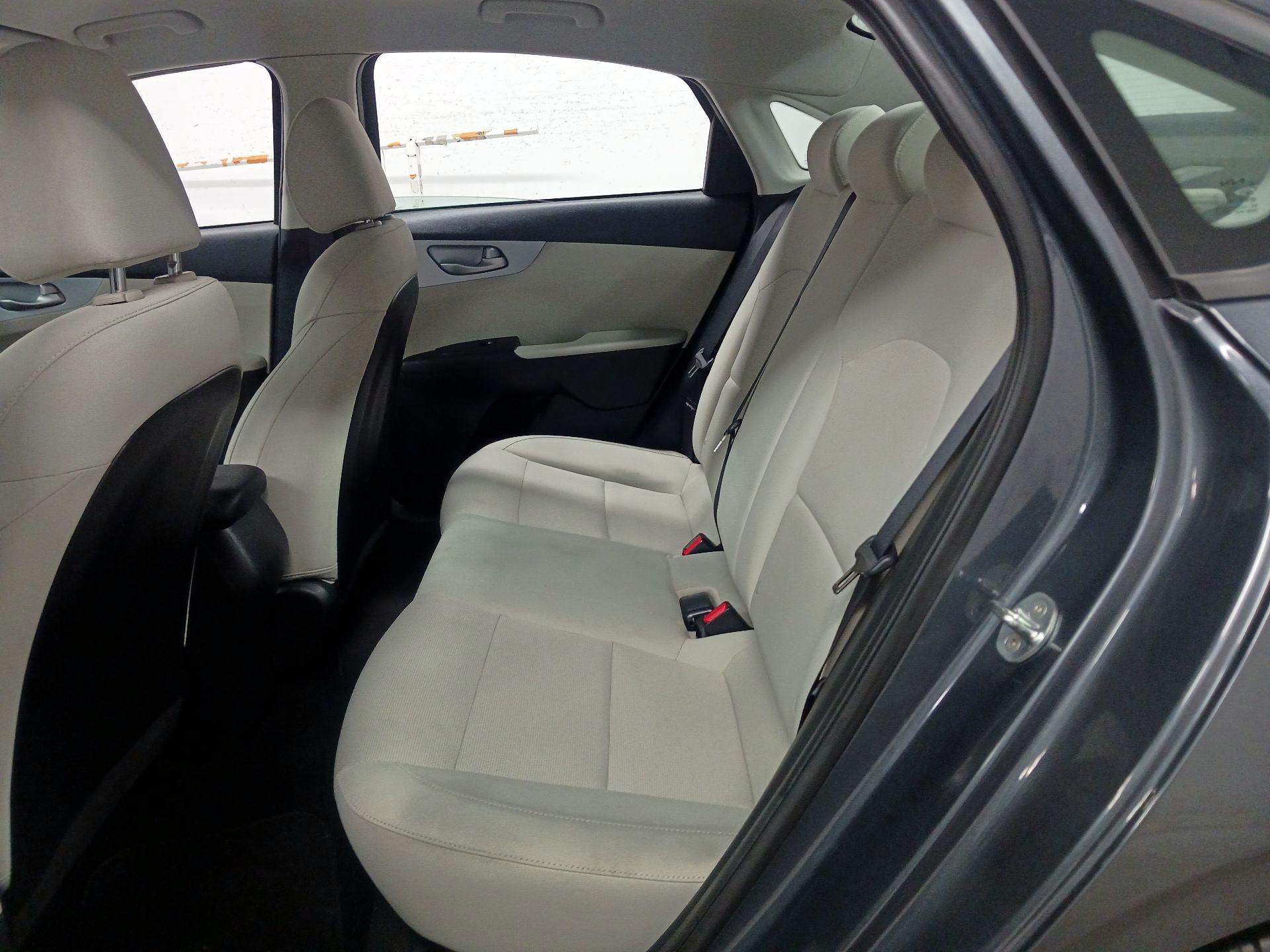 Thumbnail: 2023 Kia Forte - 19