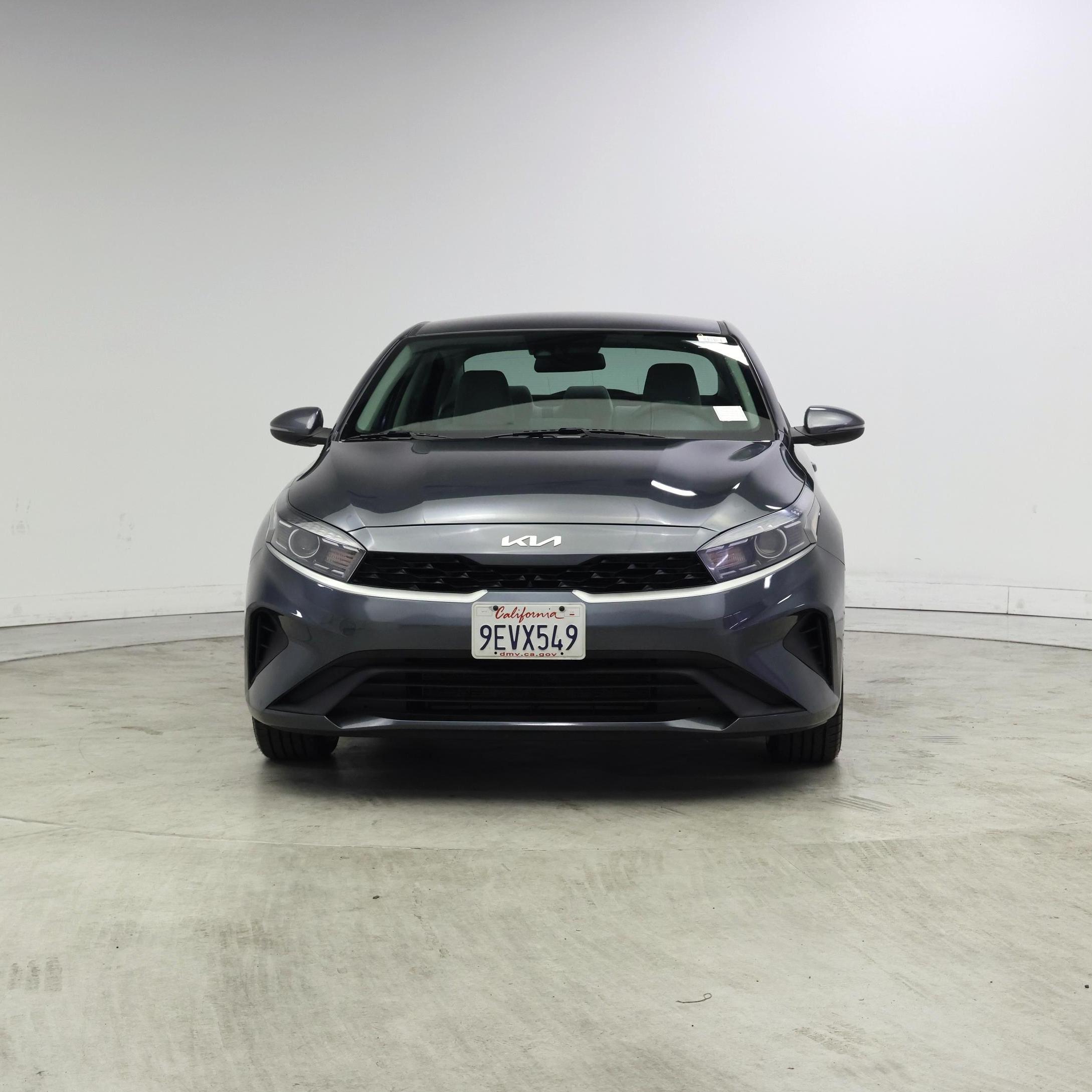 Thumbnail: 2023 Kia Forte - 5