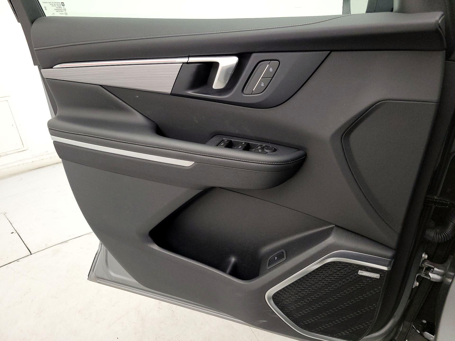 Thumbnail: 2025 Buick Enclave - 12