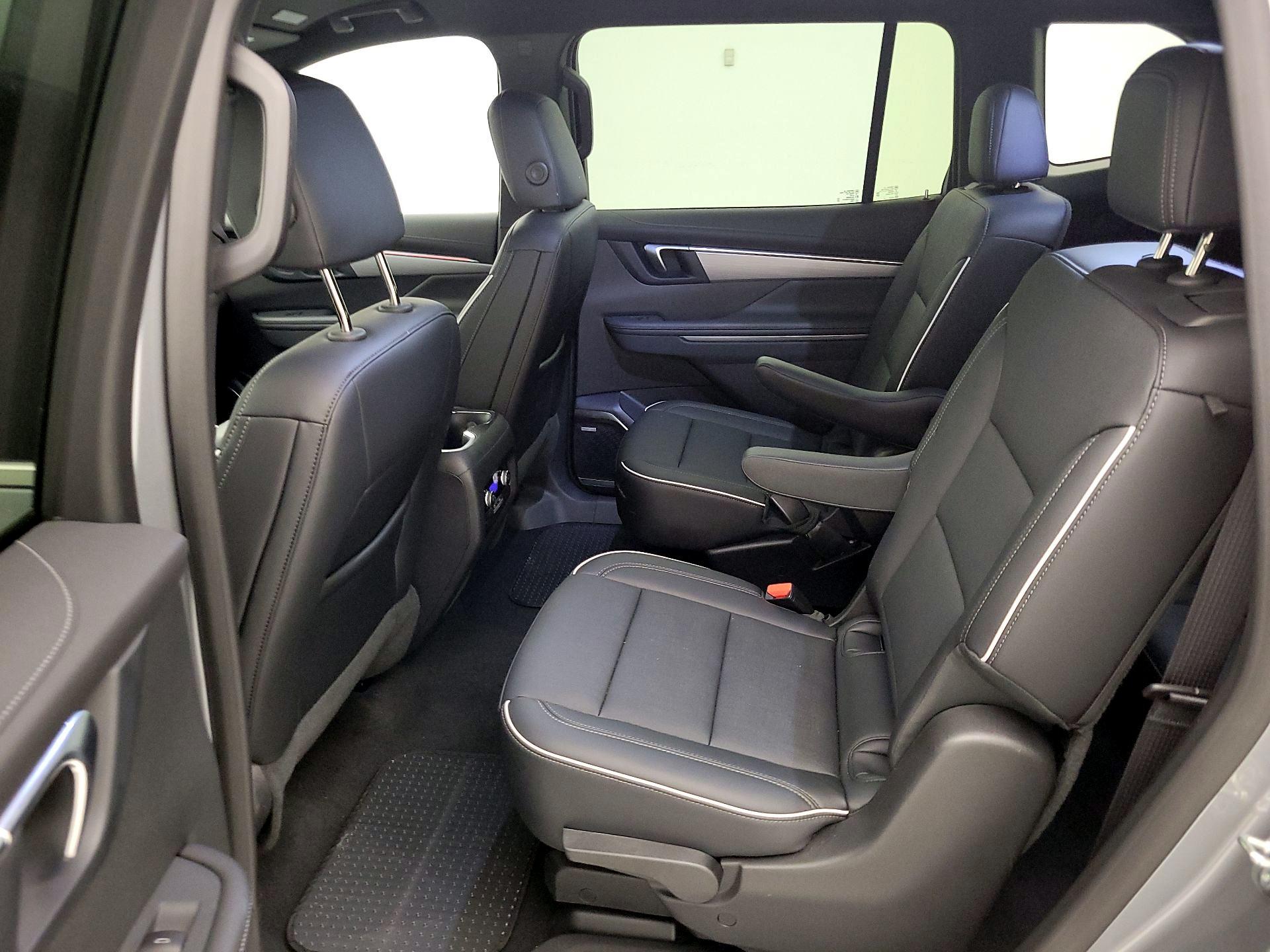 Thumbnail: 2025 Buick Enclave - 18