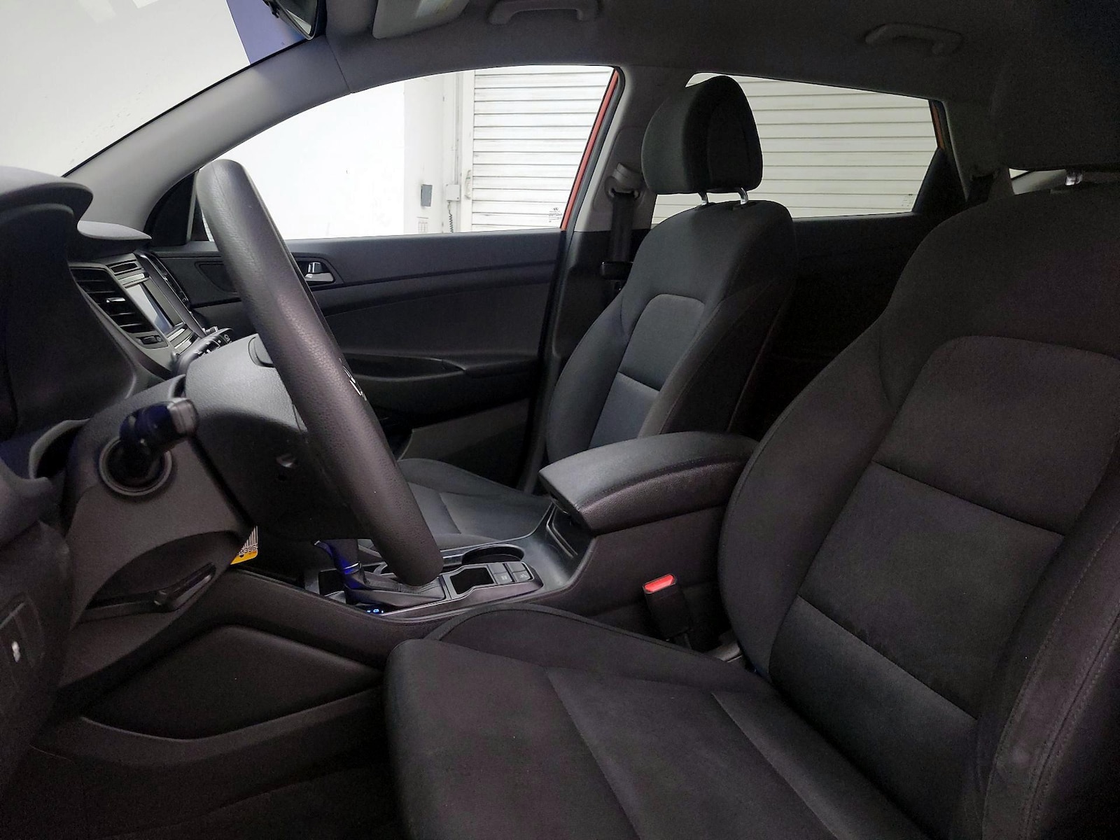 Power Seat(s) & Side Airbags