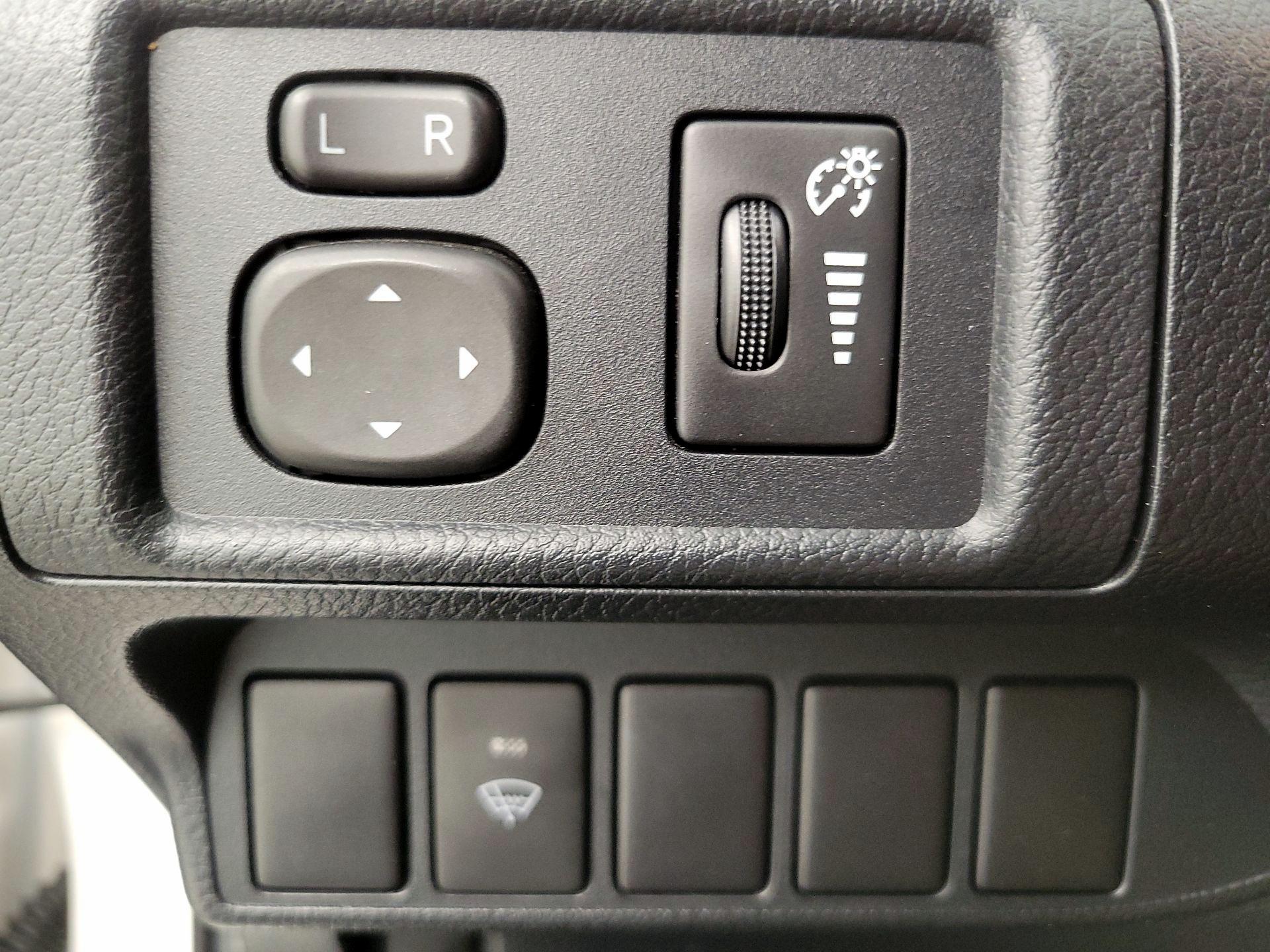 Thumbnail: 2017 Lexus CT - 13