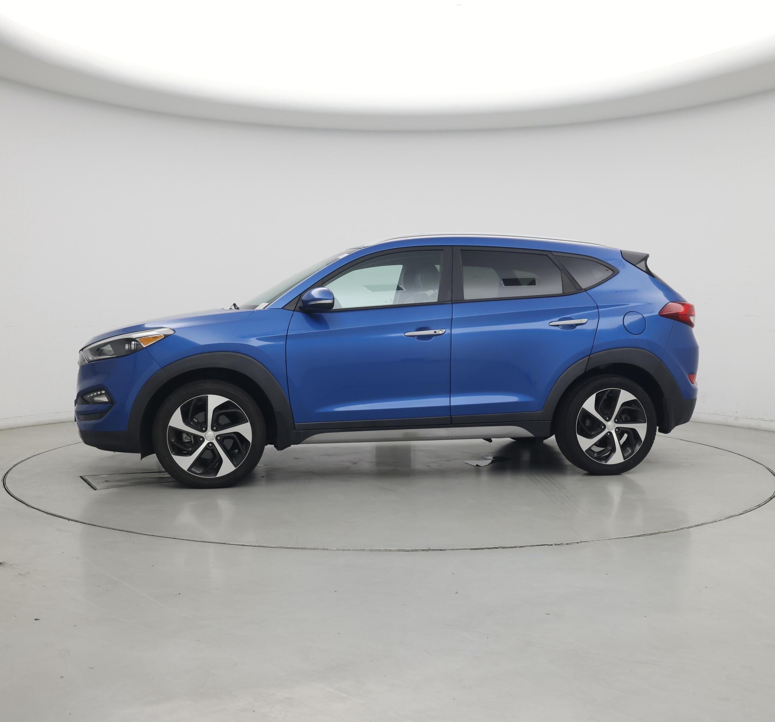 Thumbnail: 2018 Hyundai Tucson - 3