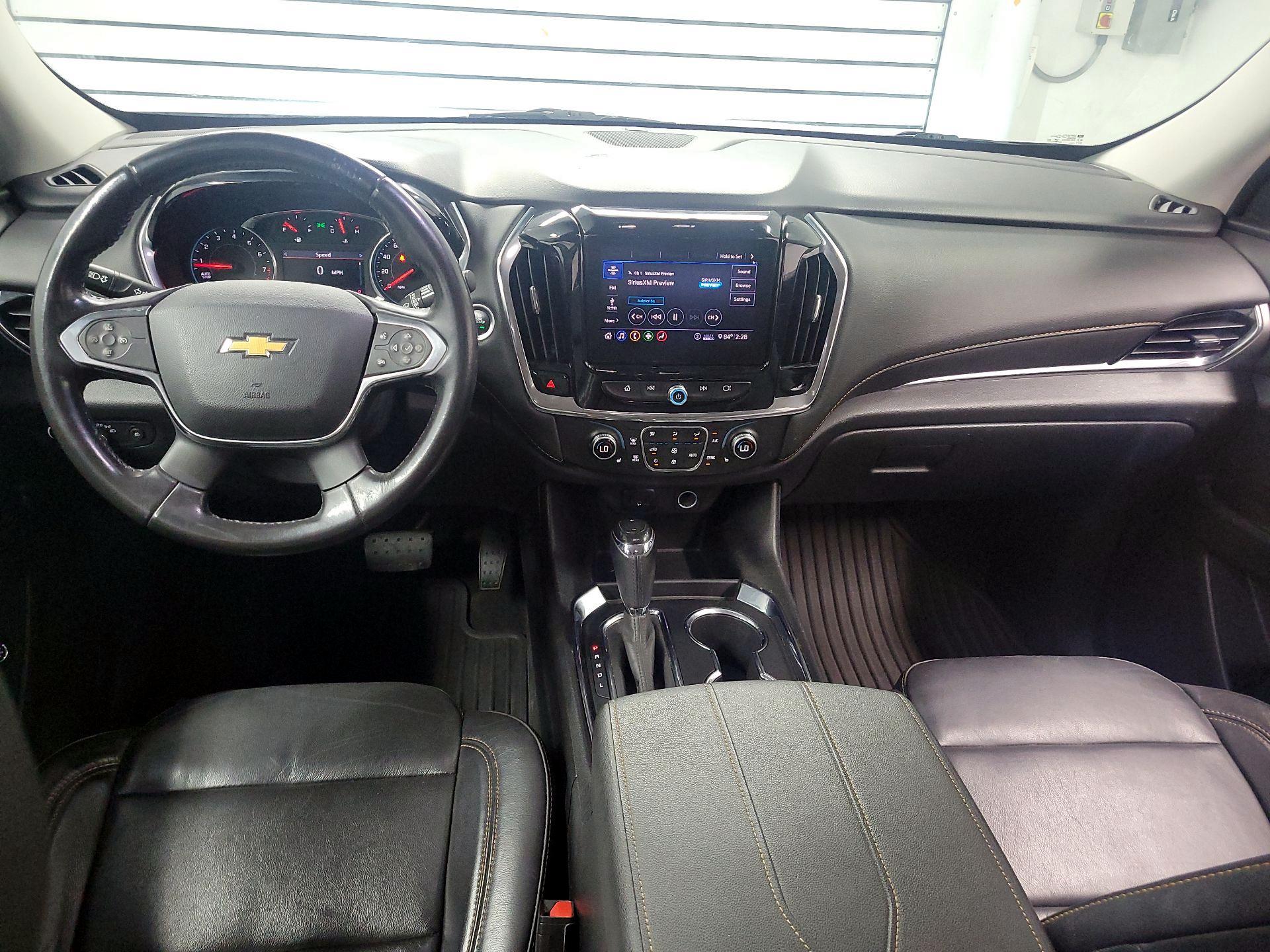 Thumbnail: 2020 Chevrolet Traverse - 9