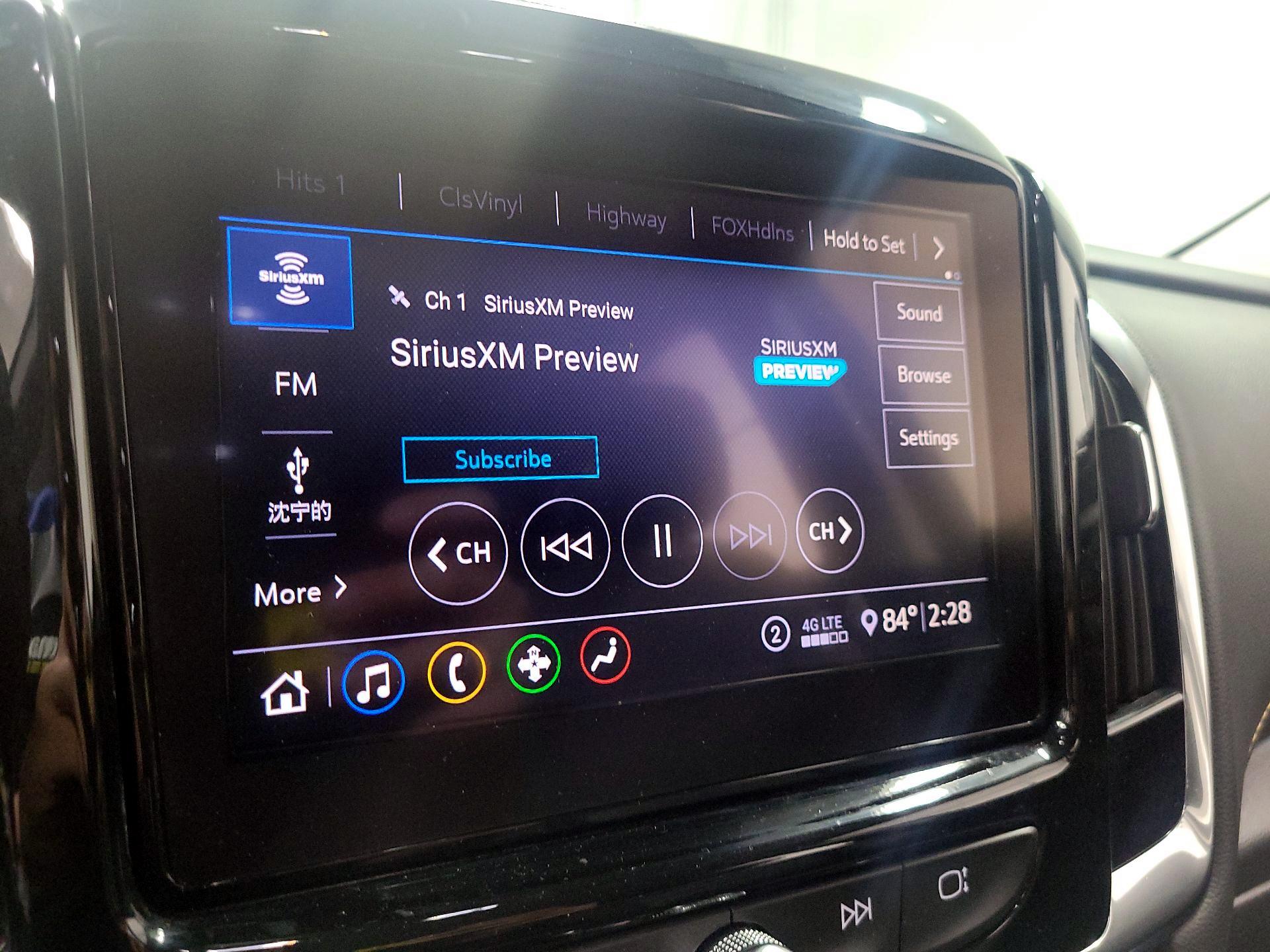 Thumbnail: 2020 Chevrolet Traverse - 14