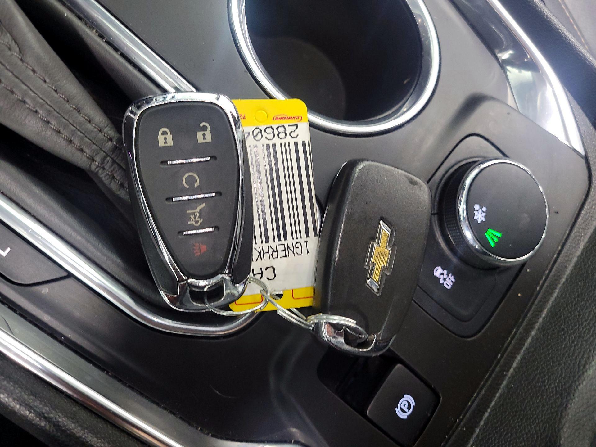 Thumbnail: 2020 Chevrolet Traverse - 20