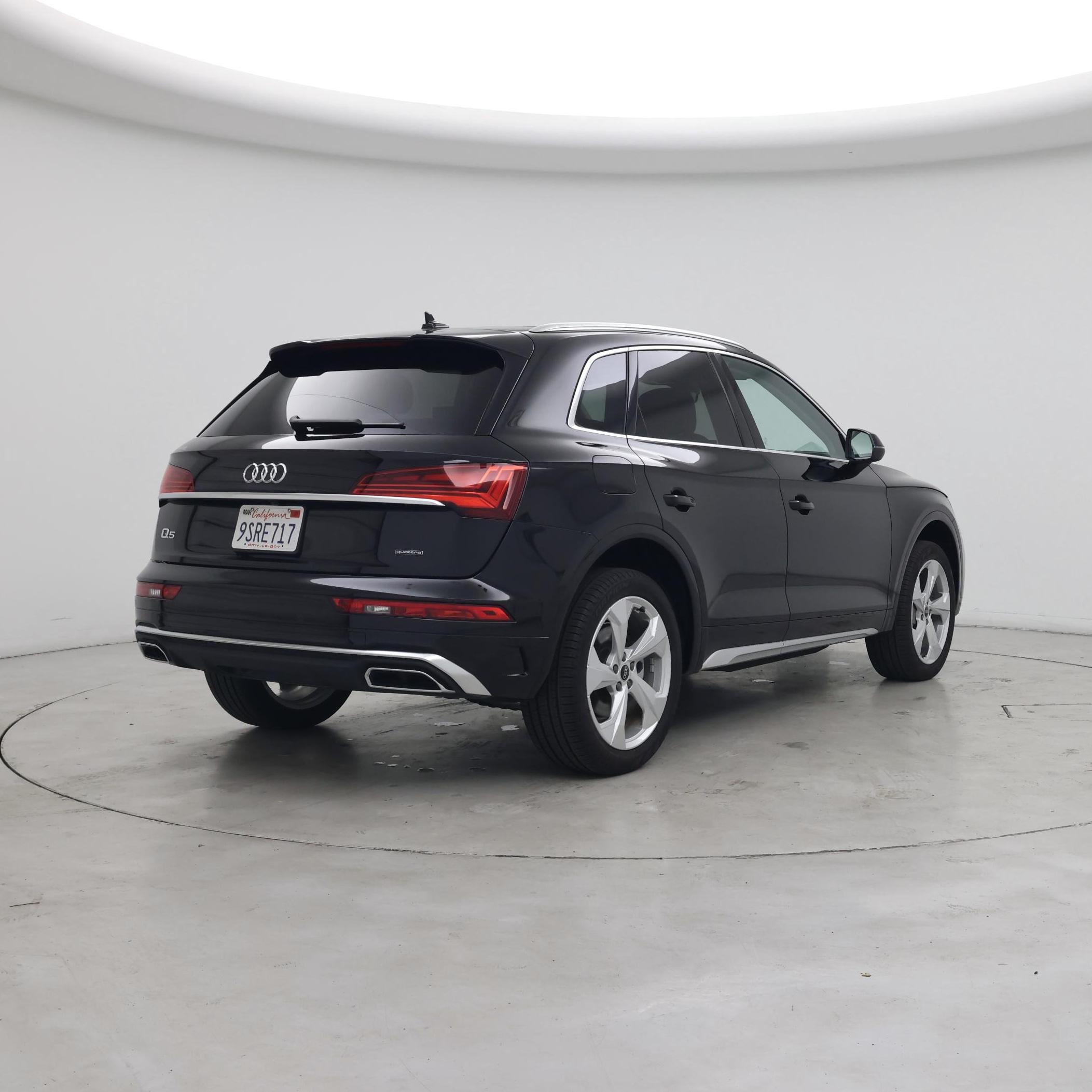 Thumbnail: 2025 Audi Q5 - 8