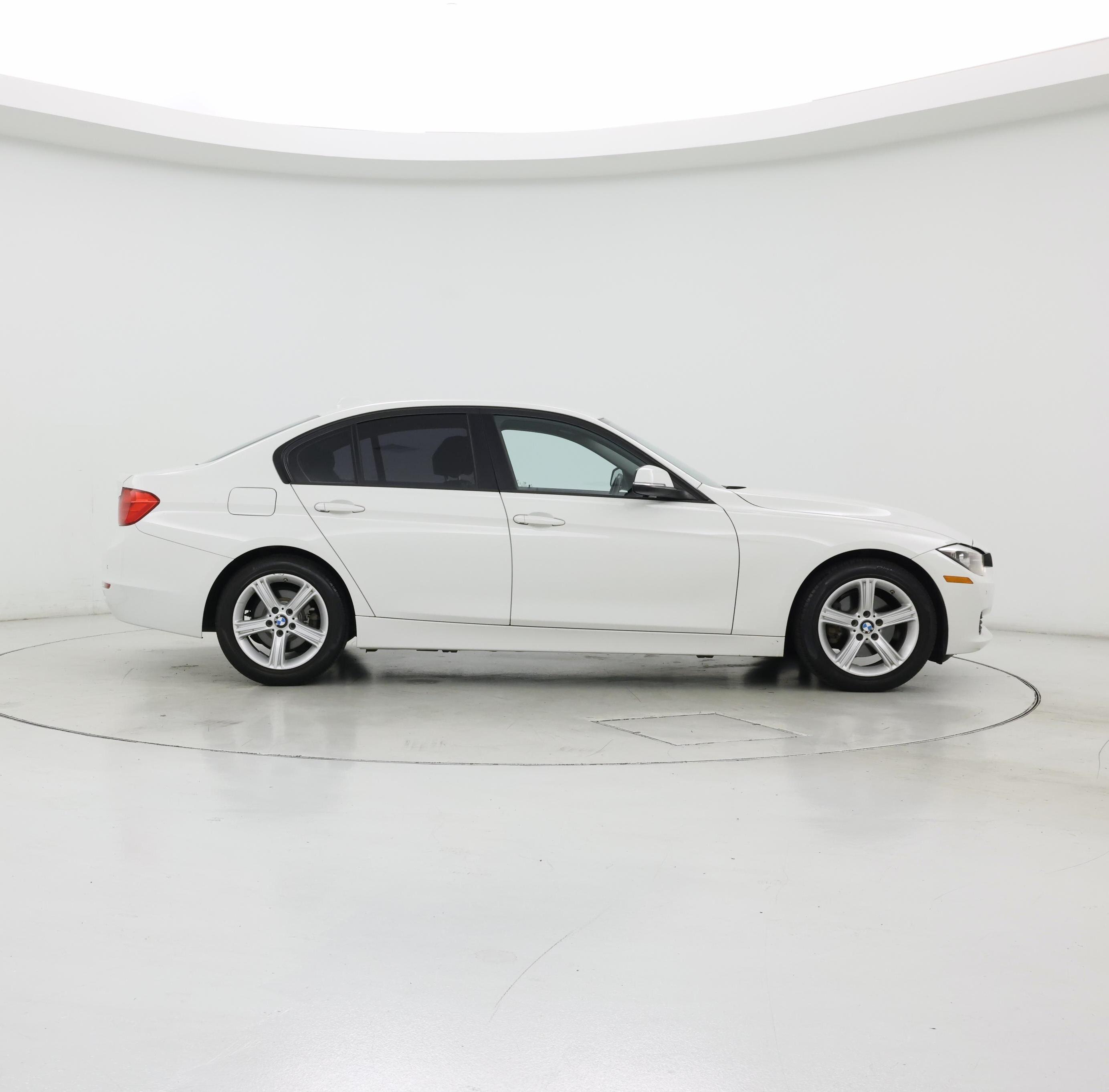 Thumbnail: 2015 BMW 3 Series - 7