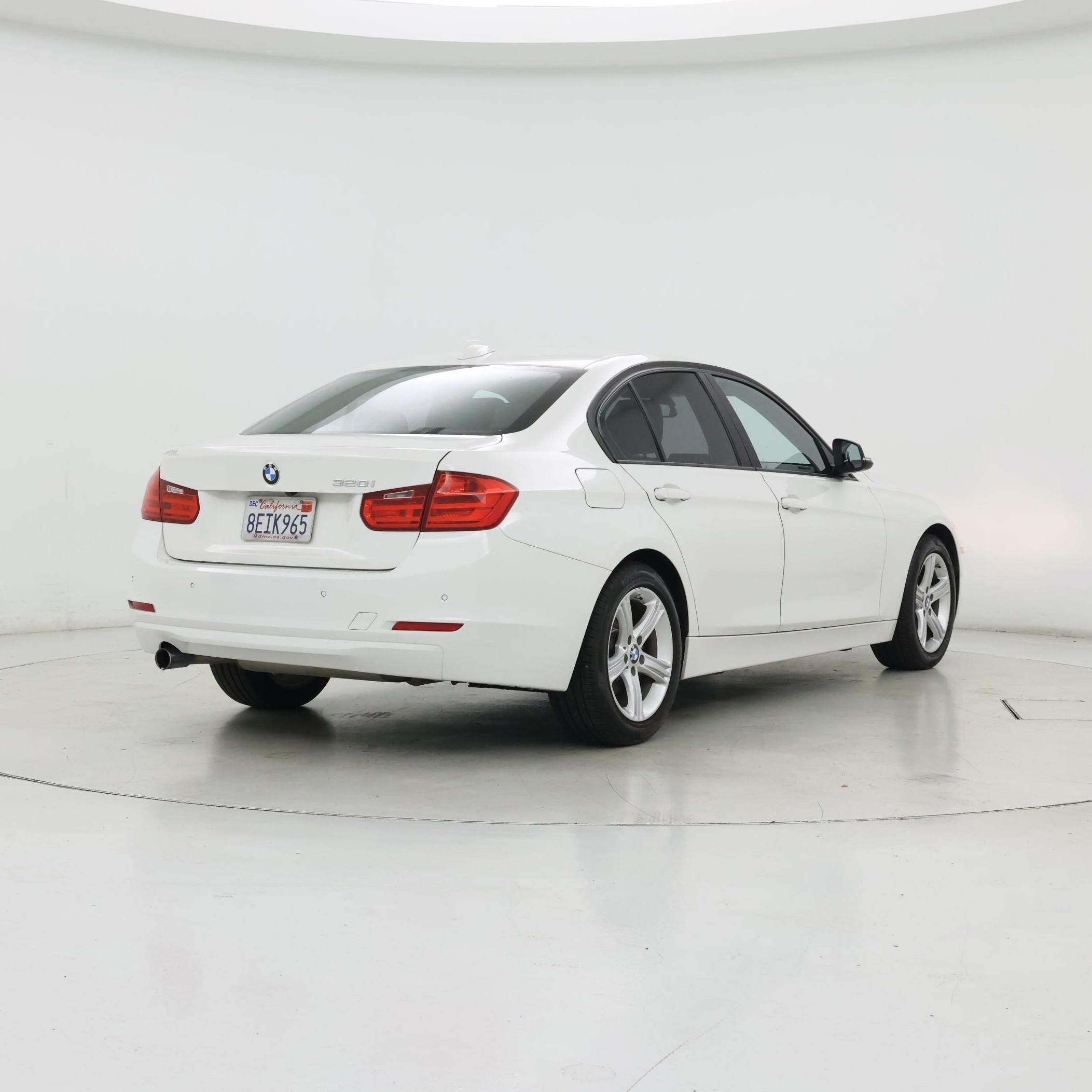 Thumbnail: 2015 BMW 3 Series - 8