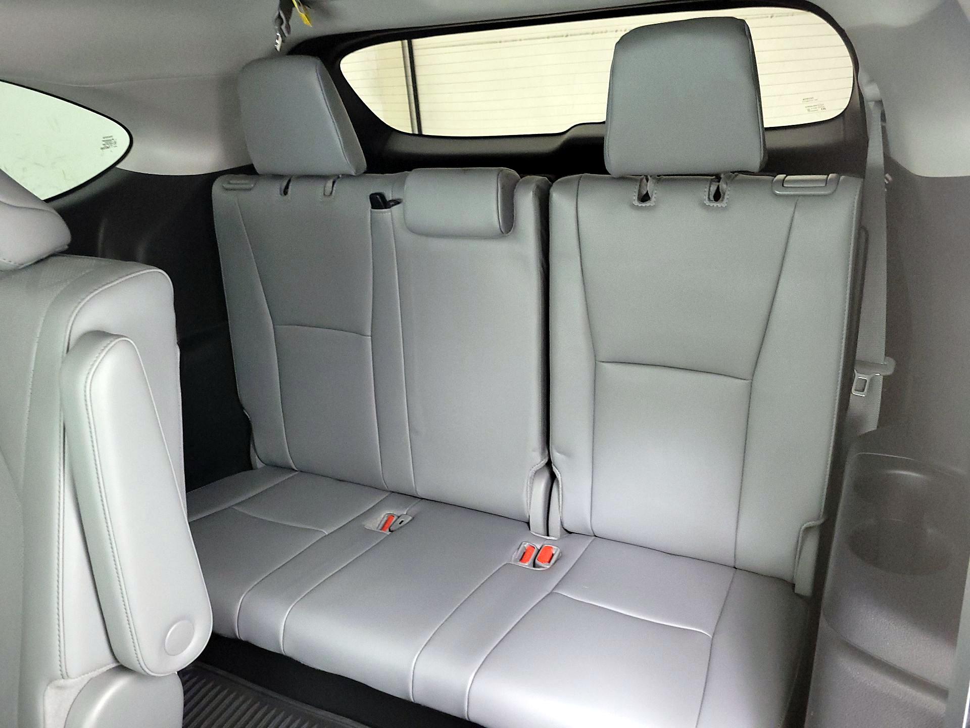 Thumbnail: 2024 Toyota Highlander - 20