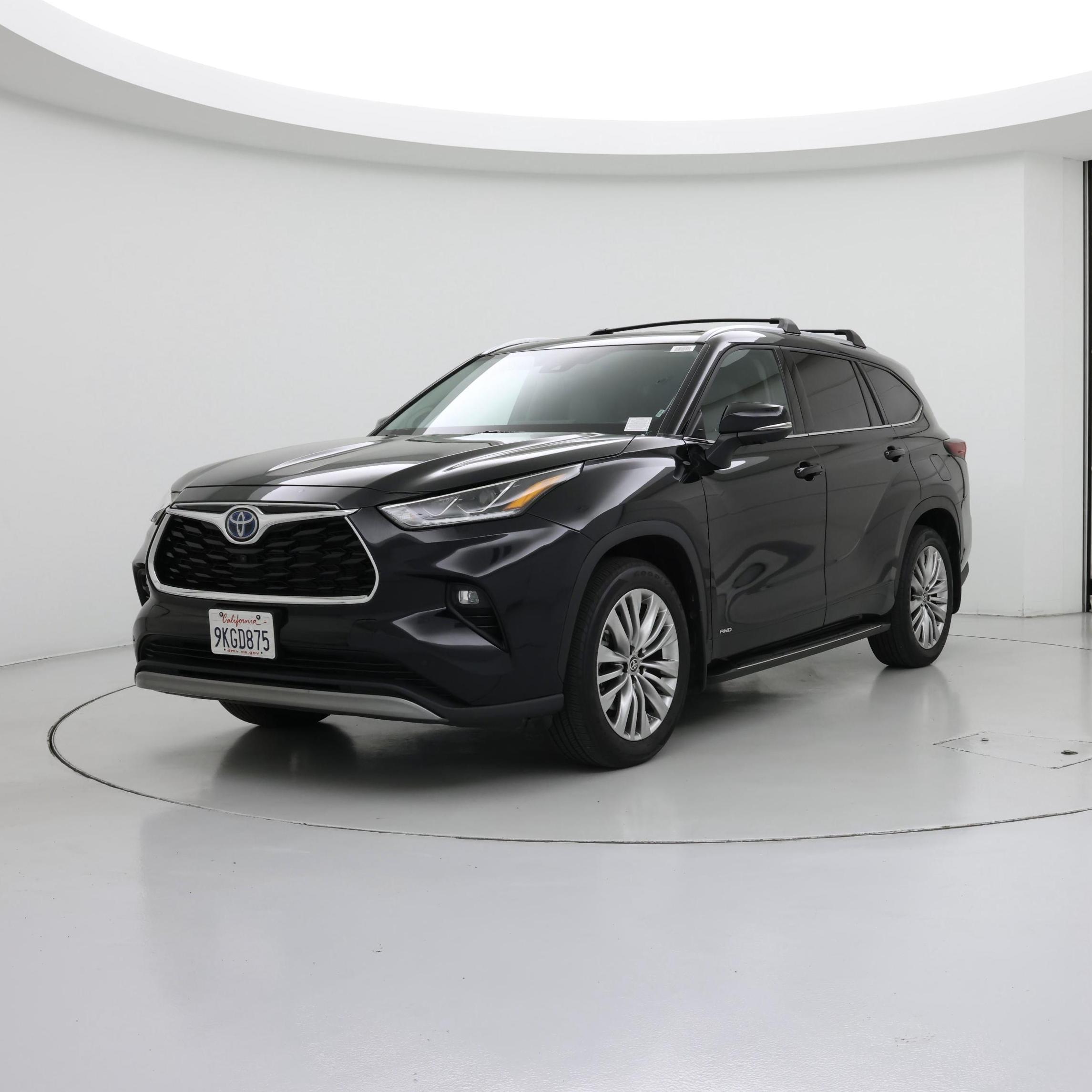 Thumbnail: 2024 Toyota Highlander - 4