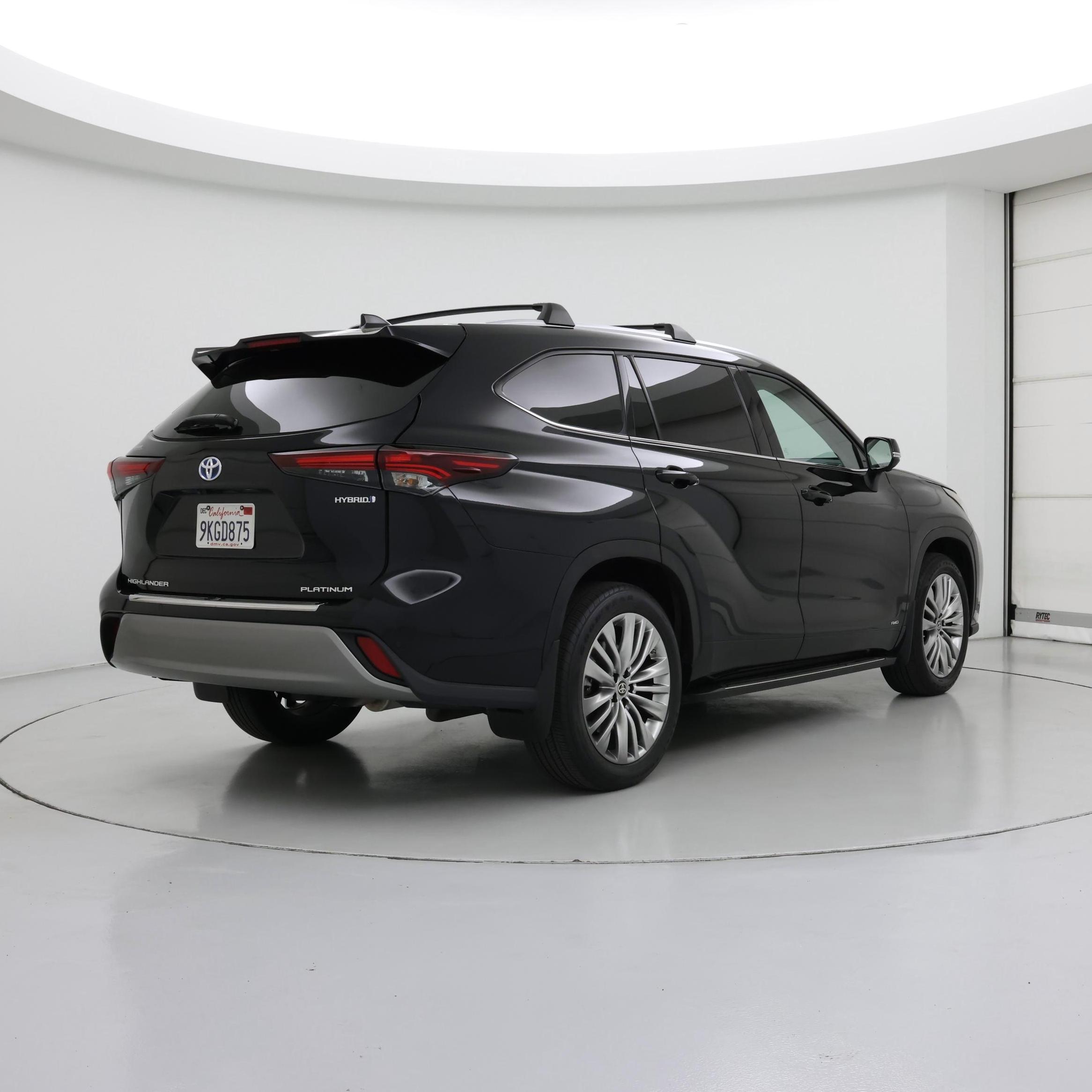 Thumbnail: 2024 Toyota Highlander - 8