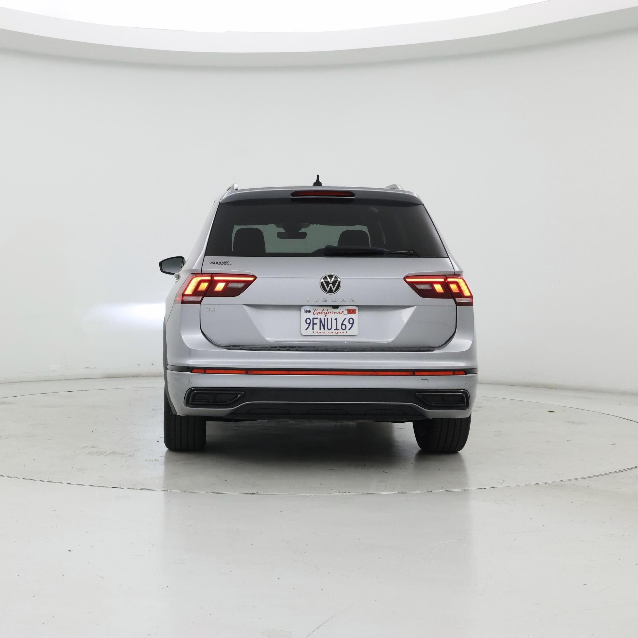 Thumbnail: 2023 Volkswagen Tiguan - 6