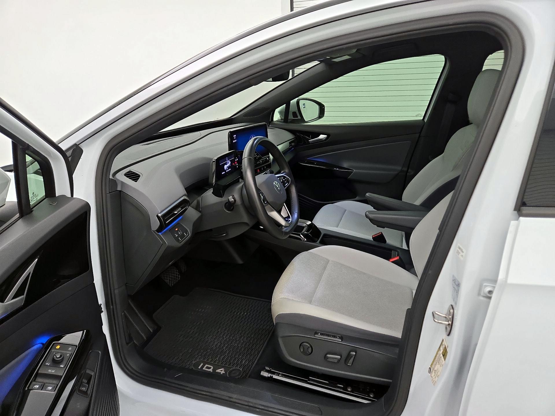 Thumbnail: 2022 Volkswagen ID.4 - 11