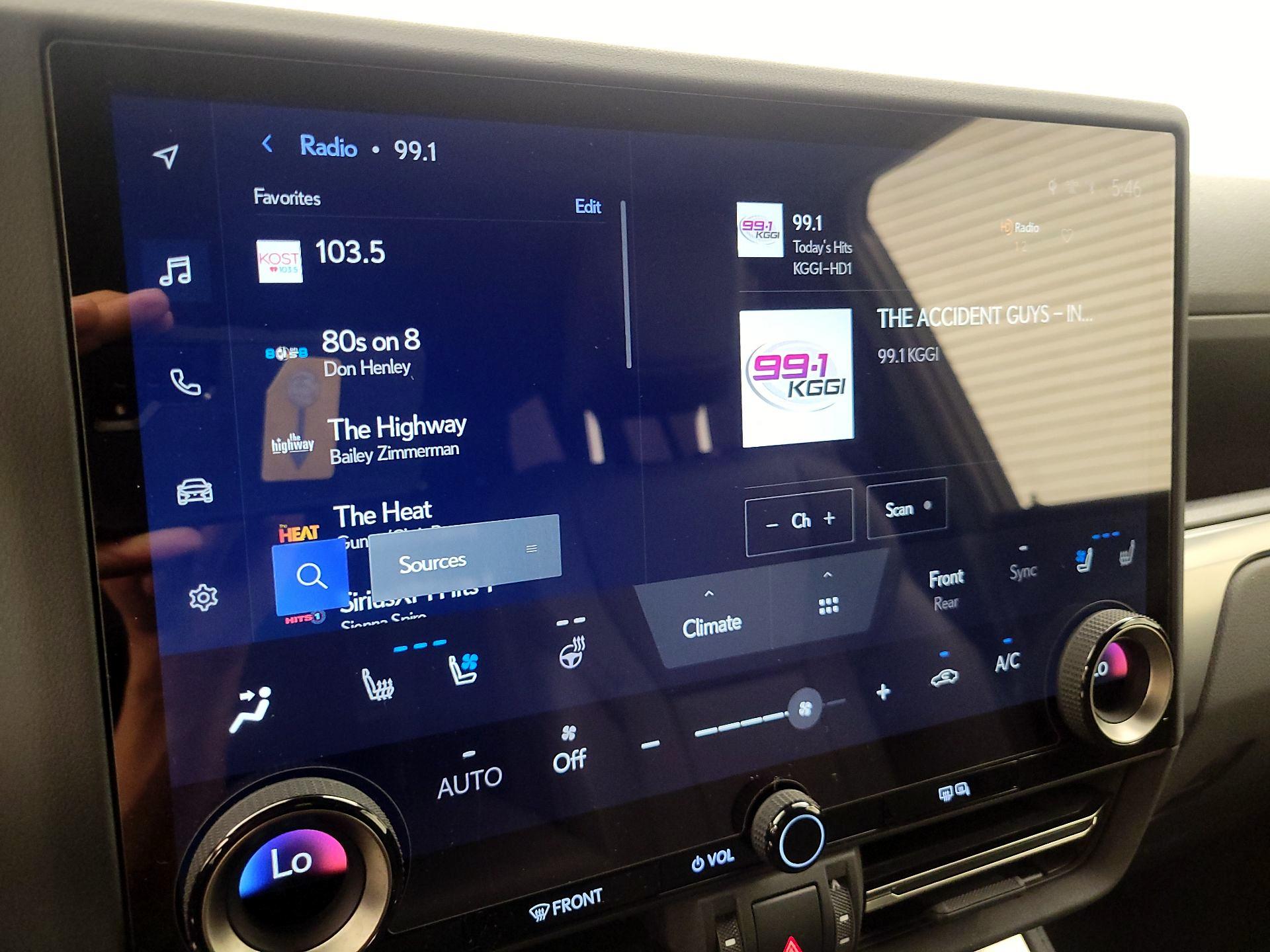 Thumbnail: 2025 Lexus GX - 15