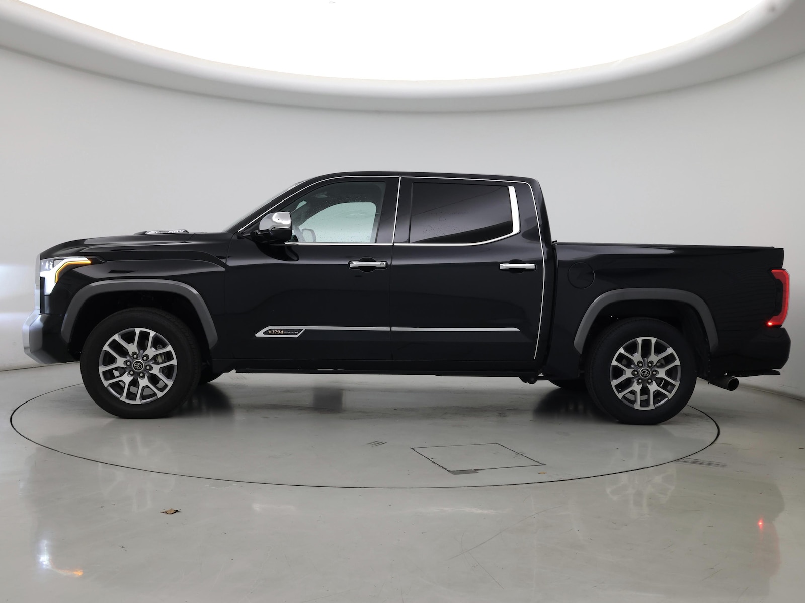 2023 Toyota Tundra 1794 Edition - Photo 4